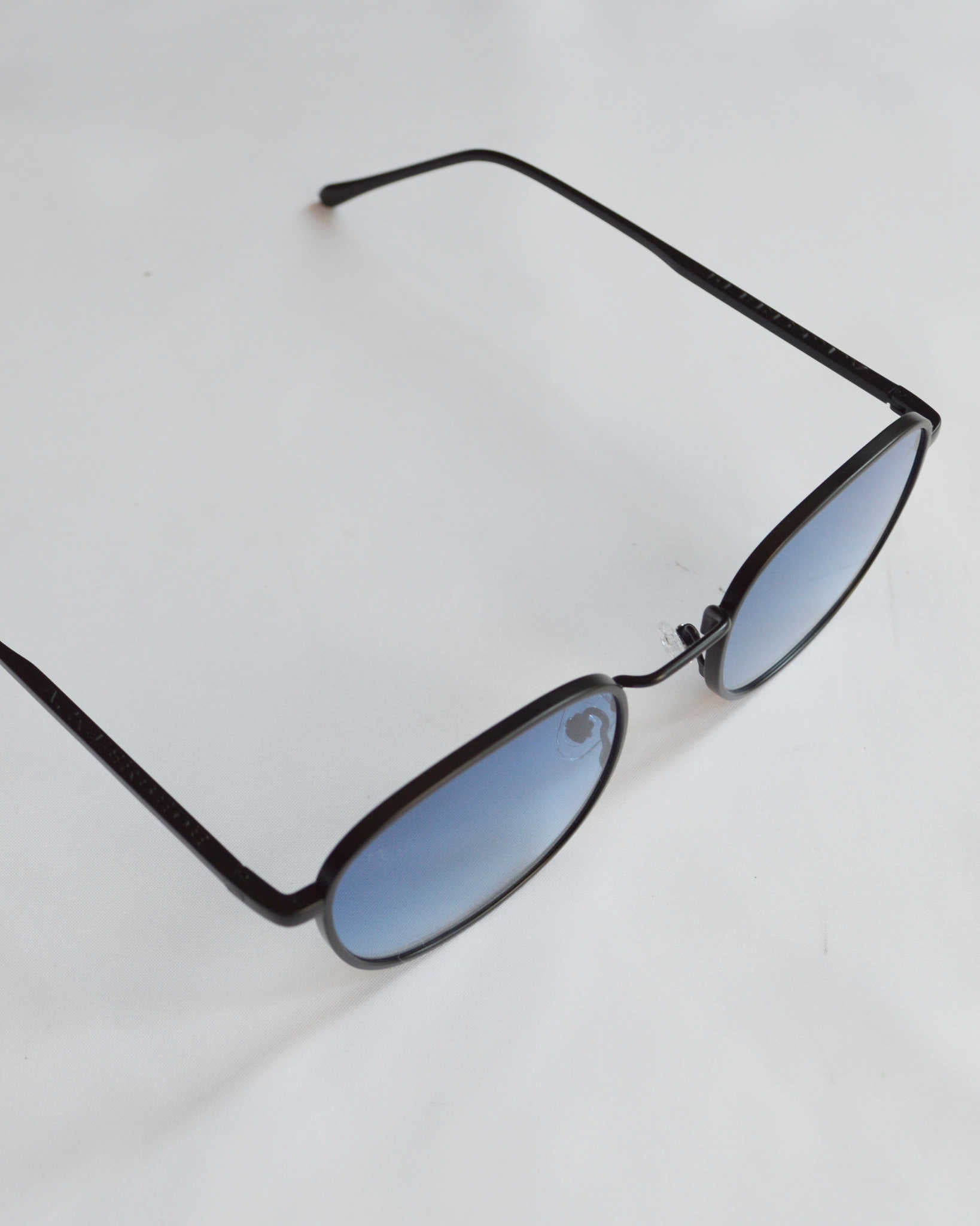 A.Kjaerbede エキアビト / HELLO ハロー (Matte Black マットブラック)