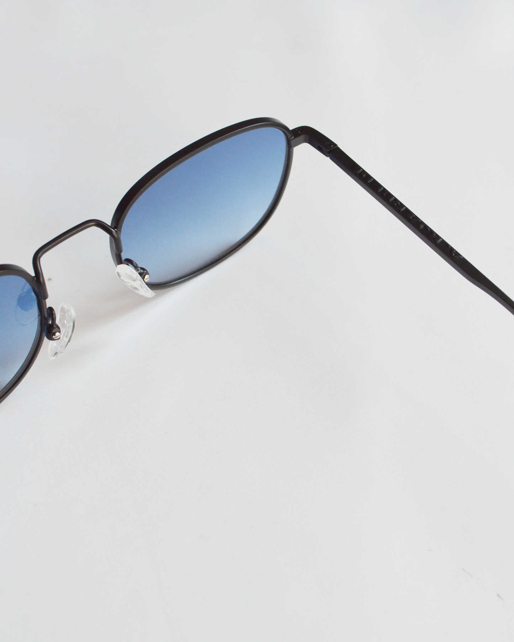 A.Kjaerbede エキアビト / HELLO ハロー (Matte Black マットブラック)