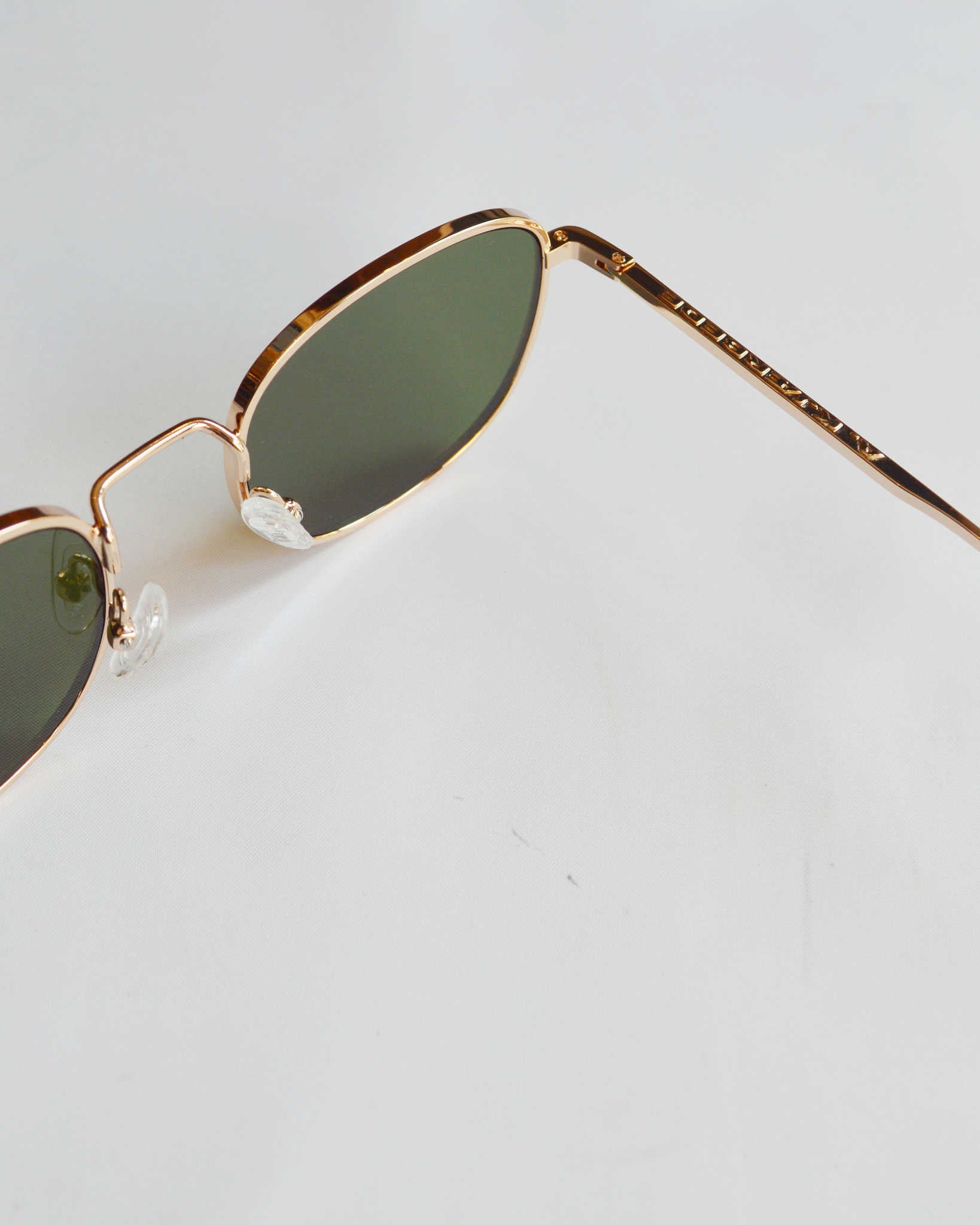 A.Kjaerbede エキアビト / HELLO ハロー (Gold ゴールド)