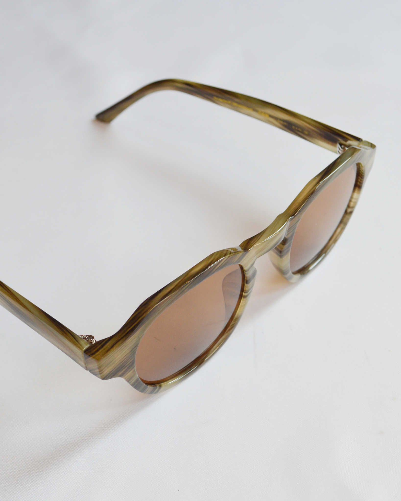 A.Kjaerbede エキアビト / ZAN ザン (Striped Horn ストライプホーン)