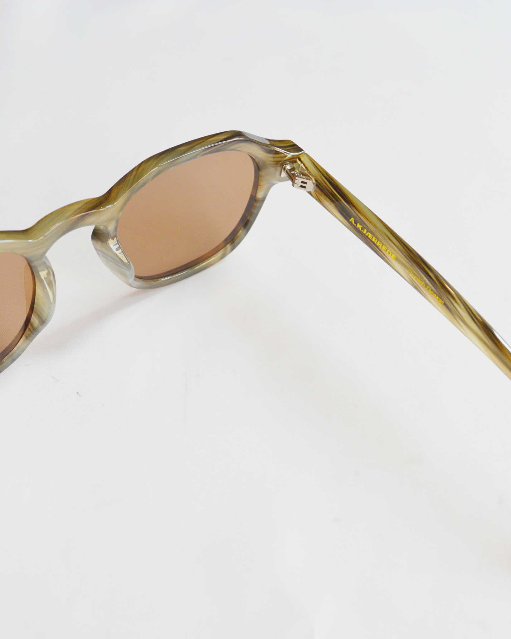 A.Kjaerbede エキアビト / ZAN ザン (Striped Horn ストライプホーン)