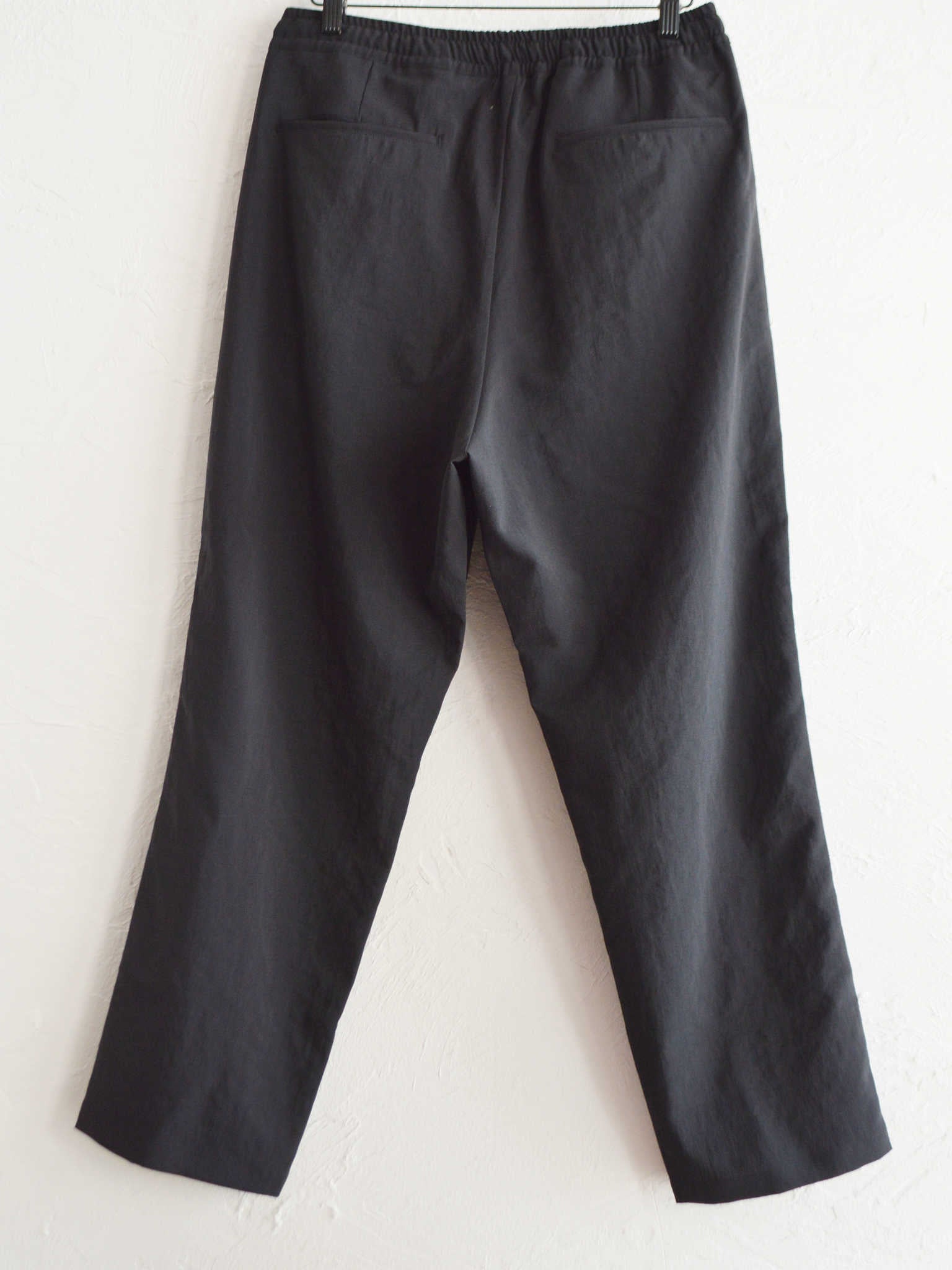 LAMOND ラモンド / NEW SEMI WIDE SHARI PANTS ニュウセミワイドシャリパンツ (BLACK ブラック)