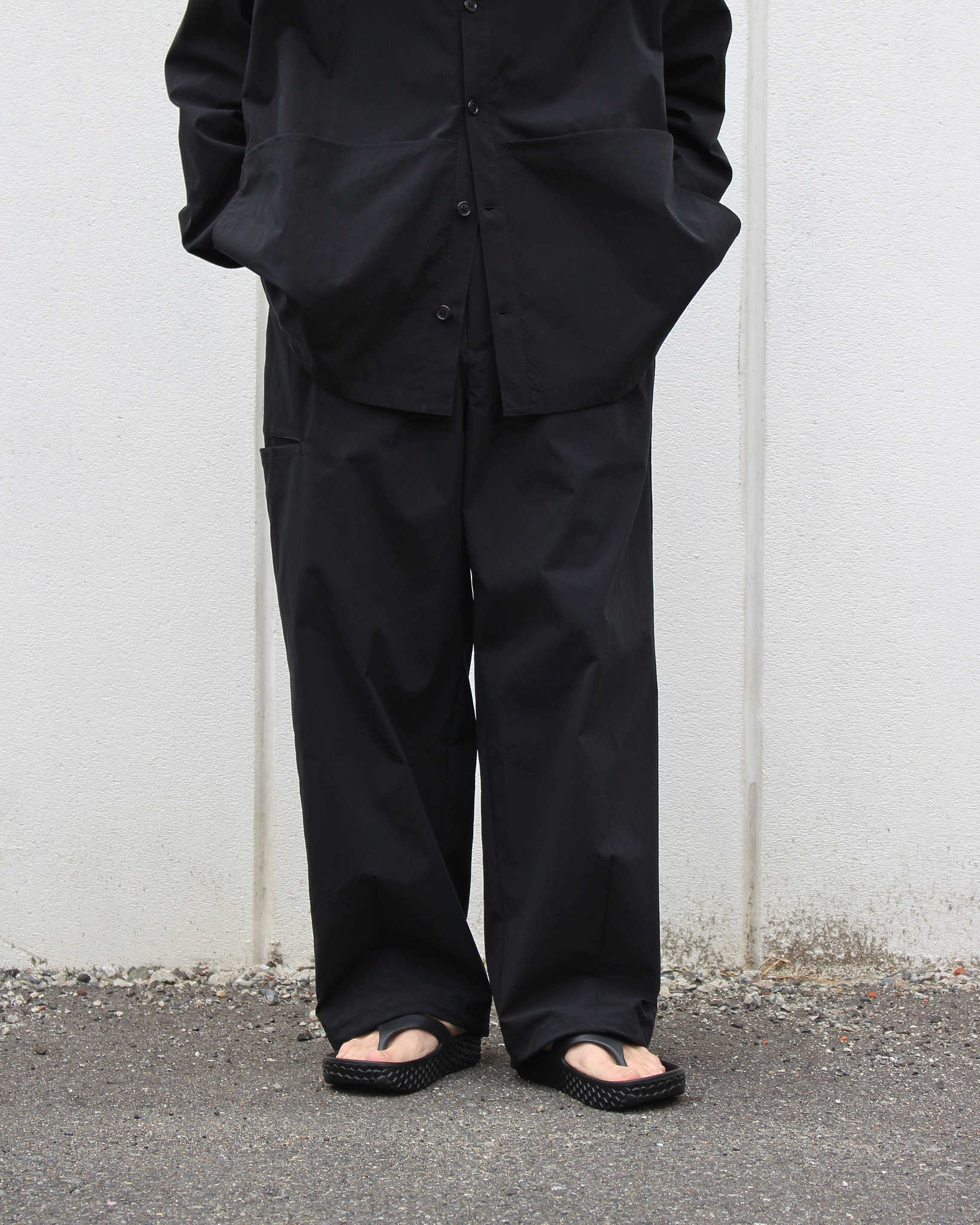BASISBROEK バーシスブルック / WISKEN ウィスケン (BLACK ブラック)