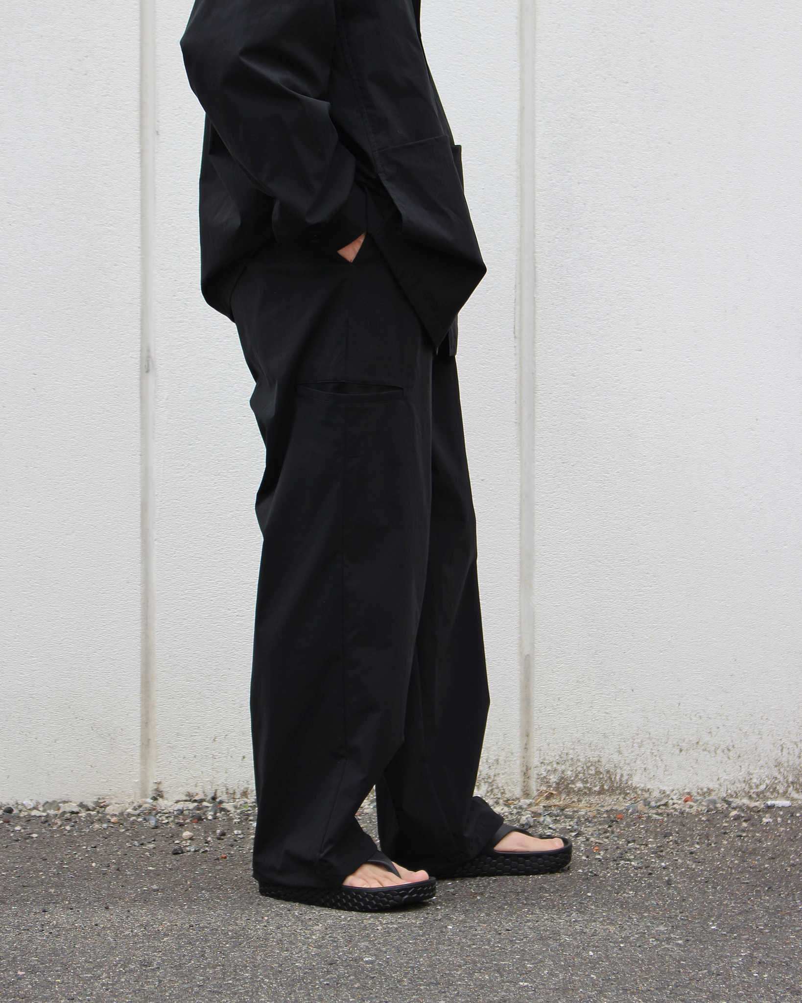 BASISBROEK バーシスブルック / WISKEN ウィスケン (BLACK ブラック)