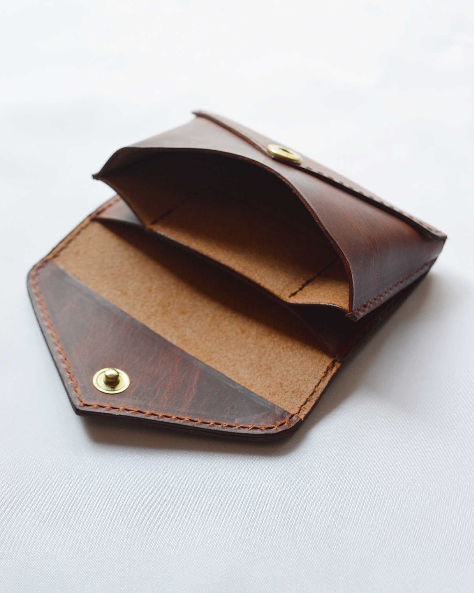 saranam サラナン / レターカードケース (BROWN ブラウン)