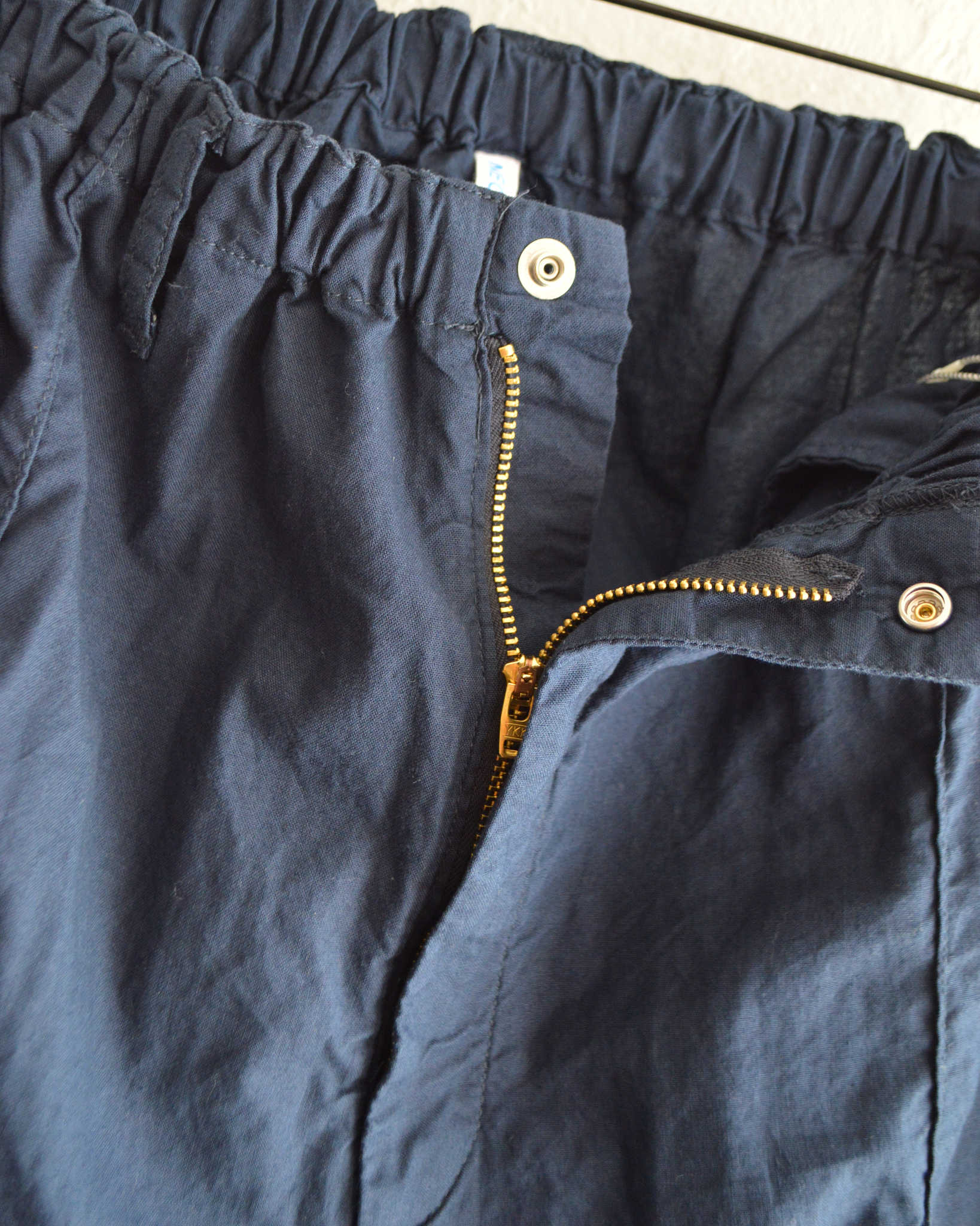 necessary or unnecessary ネセサリーオアアンネセサリー N.O.UN ナウン / PIN TUCK PANTS ピンタックパンツ (NAVY ネイビー)