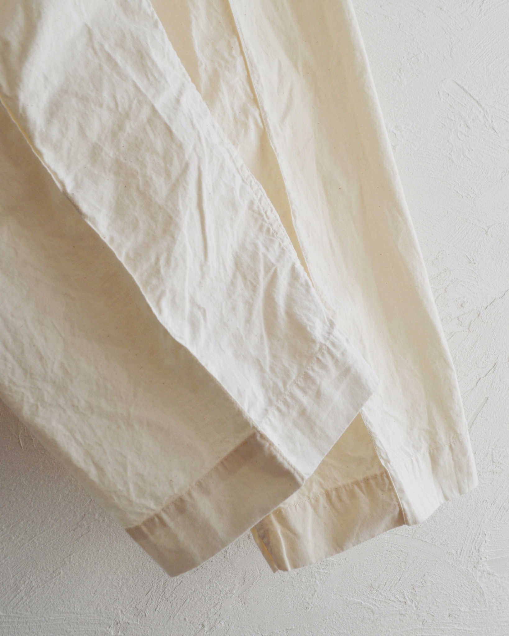 necessary or unnecessary ネセサリーオアアンネセサリー N.O.UN ナウン / PIN TUCK PANTS ピンタックパンツ (KINARI キナリ)