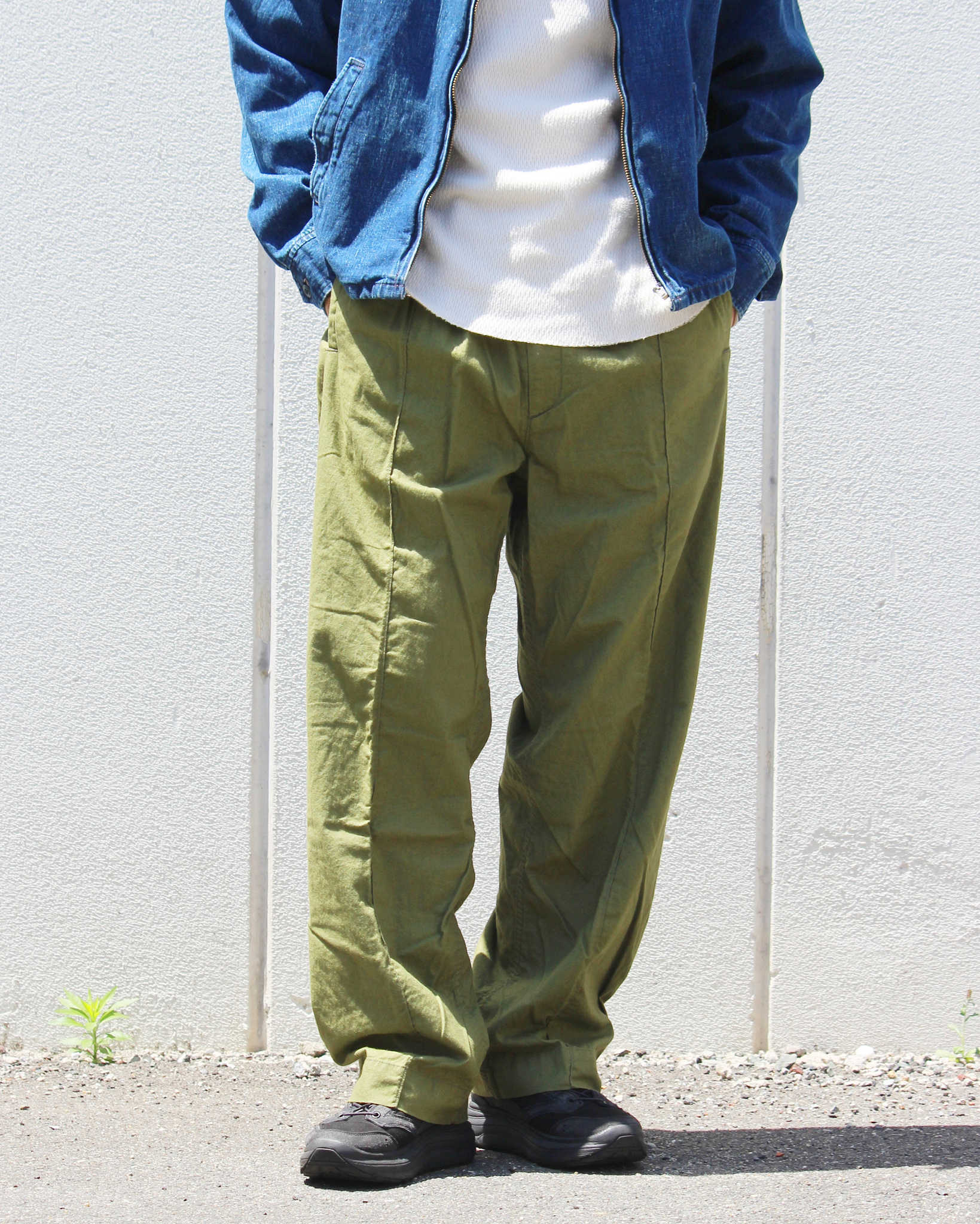 necessary or unnecessary ネセサリーオアアンネセサリー N.O.UN ナウン / PIN TUCK PANTS ピンタックパンツ (OLIVE オリーブ)