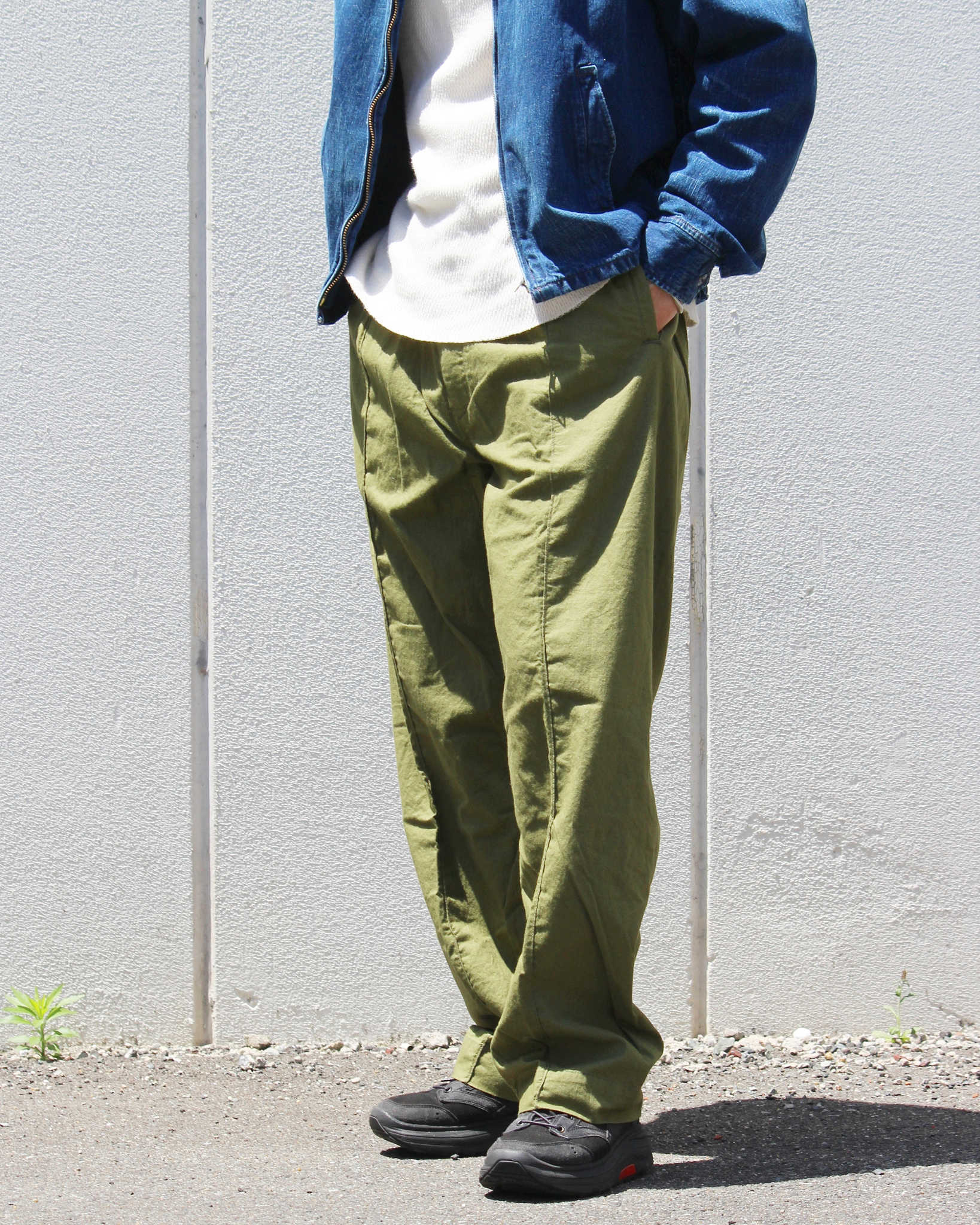 necessary or unnecessary ネセサリーオアアンネセサリー N.O.UN ナウン / PIN TUCK PANTS ピンタックパンツ (OLIVE オリーブ)