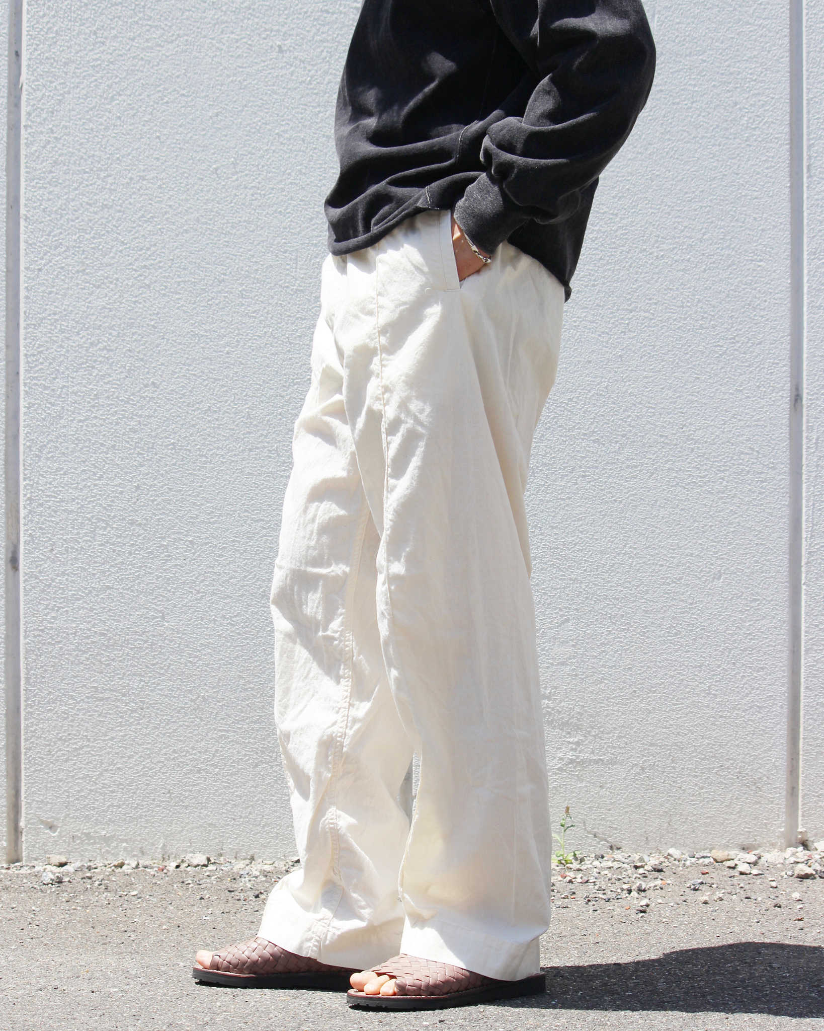 necessary or unnecessary ネセサリーオアアンネセサリー N.O.UN ナウン / PIN TUCK PANTS ピンタックパンツ (KINARI キナリ)