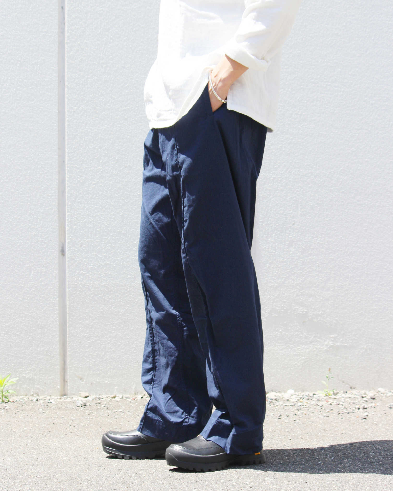 necessary or unnecessary ネセサリーオアアンネセサリー N.O.UN ナウン / PIN TUCK PANTS ピンタックパンツ (NAVY ネイビー)
