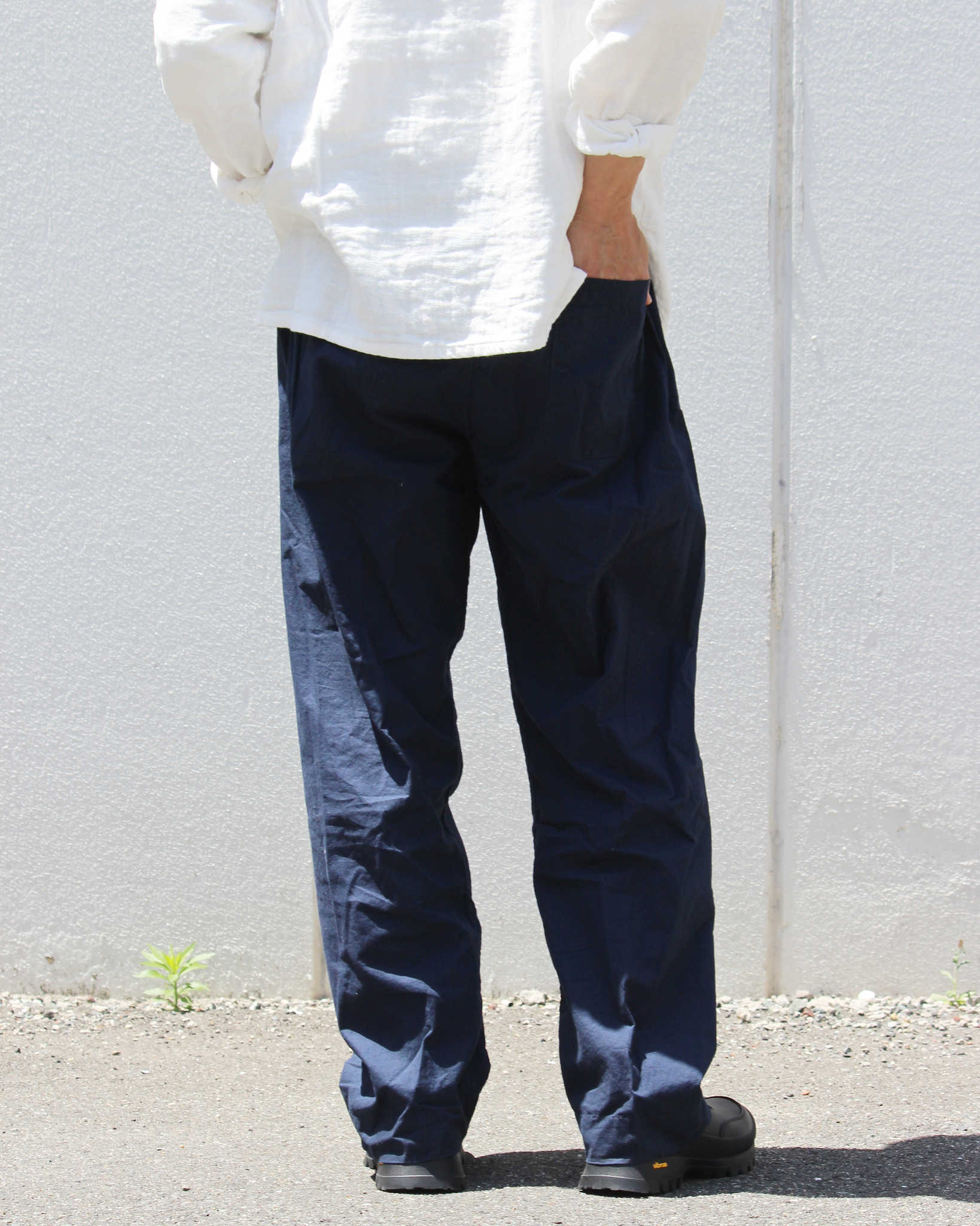 necessary or unnecessary ネセサリーオアアンネセサリー N.O.UN ナウン / PIN TUCK PANTS ピンタックパンツ (NAVY ネイビー)