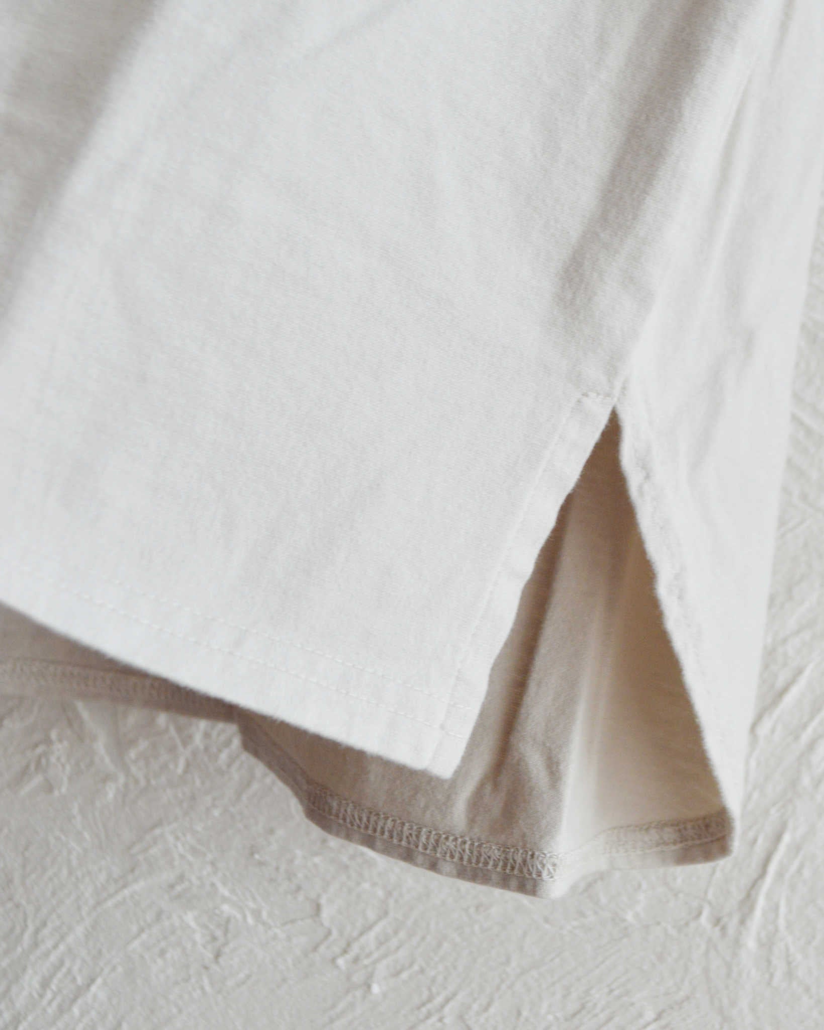 Nasngwam. ナスングワム / ESSENTIAL TANKTOP エッセンシャルタンクトップ (GRAGE グレージュ)