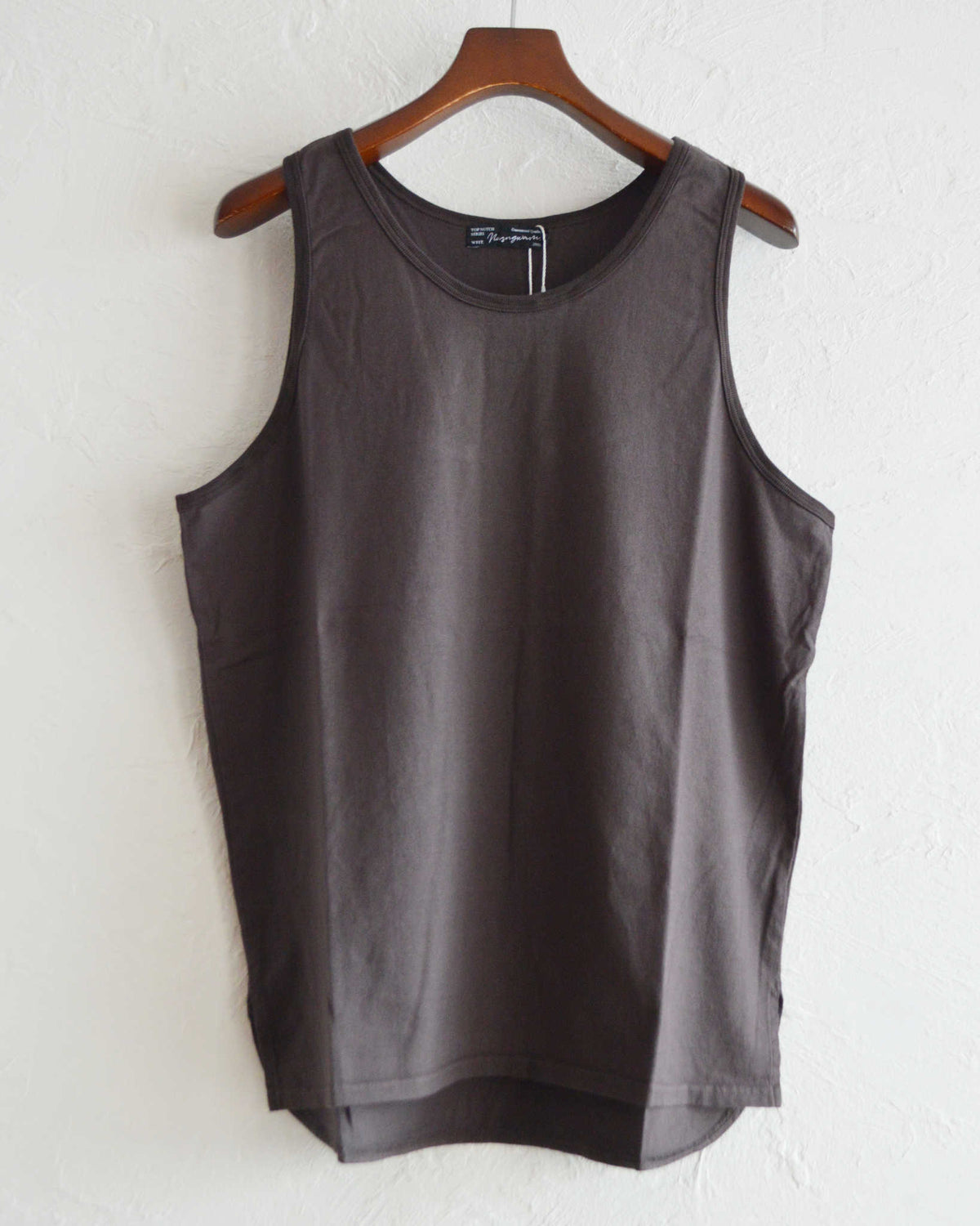 Nasngwam. ナスングワム / ESSENTIAL TANKTOP エッセンシャルタンク 
