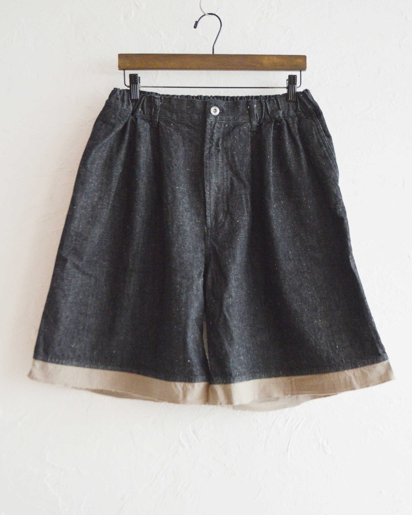 BASISBROEK バシスブルック / KALLON カロン (BLACK ブラック)