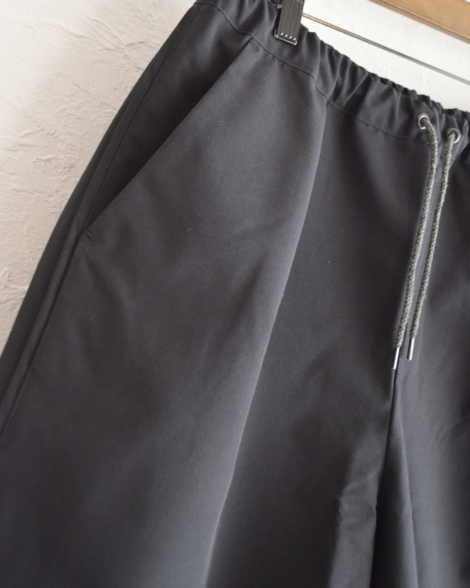 LAMOND ラモンド / WIDE TC WETHER SHORTS ワイドティーシーウェザーショーツ (BLACK ブラック)