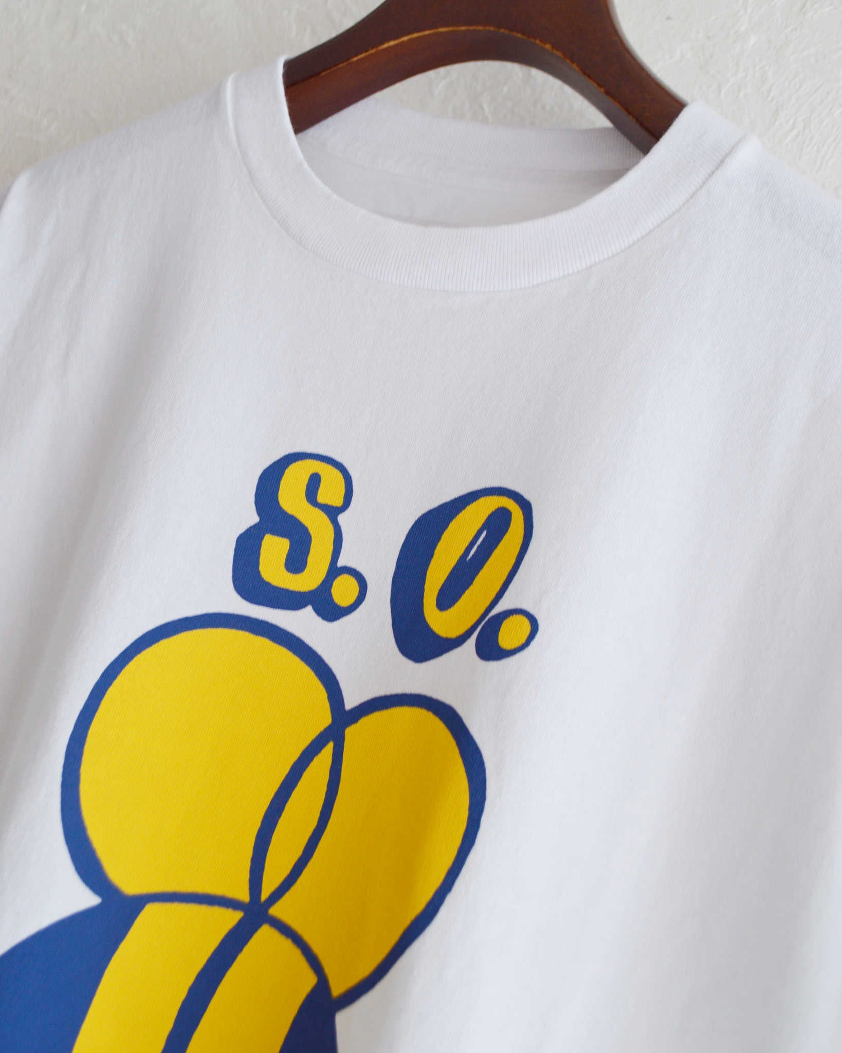 necessary or unnecessary ネセサリーオアアンネセサリー N.O.UN ナウン / SO エスオー (WHITE ホワイト)