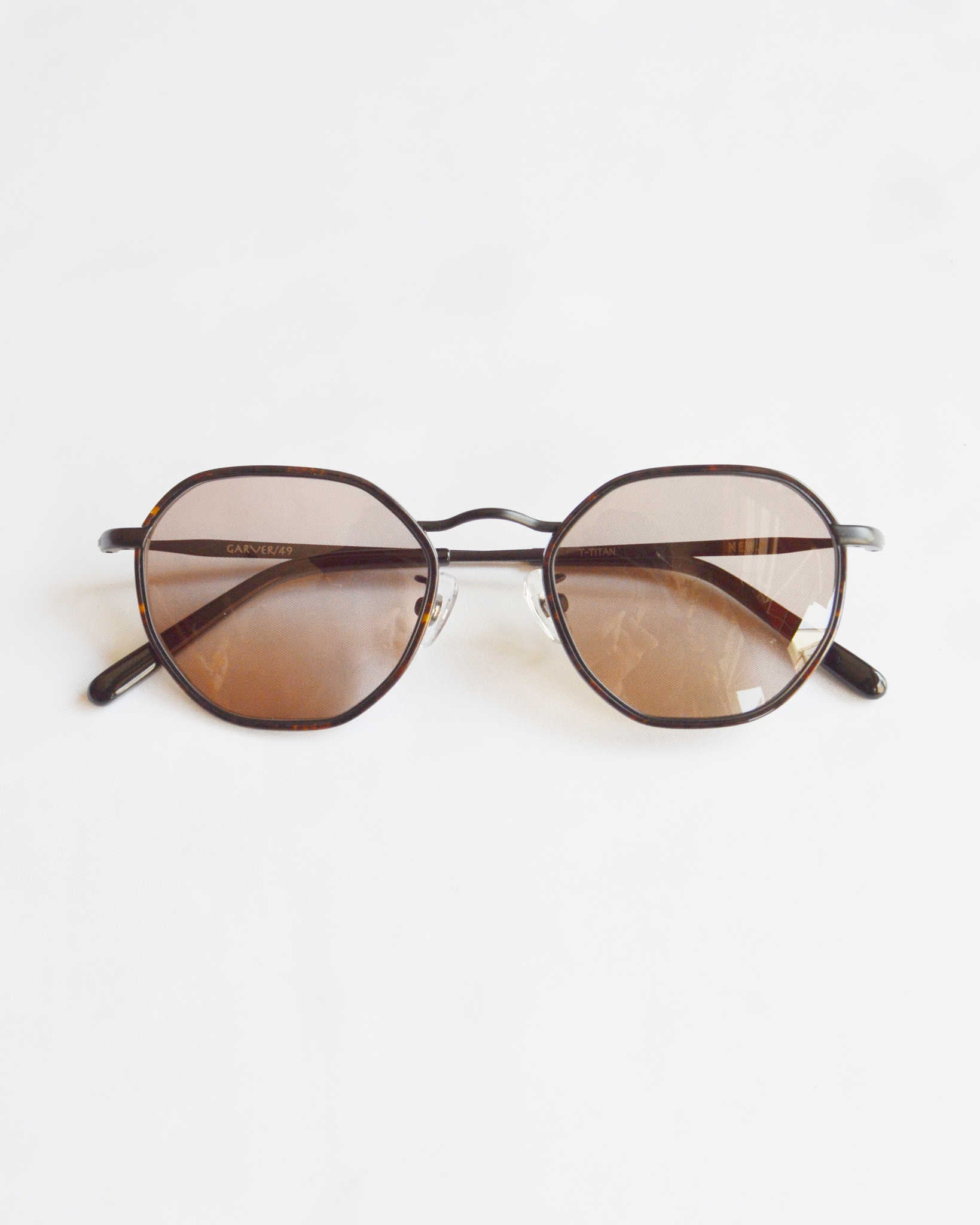 NEW. ニュー / GARVER/49 ガーヴァー (semi-matte black x tortoise セミマットブラック トータス)