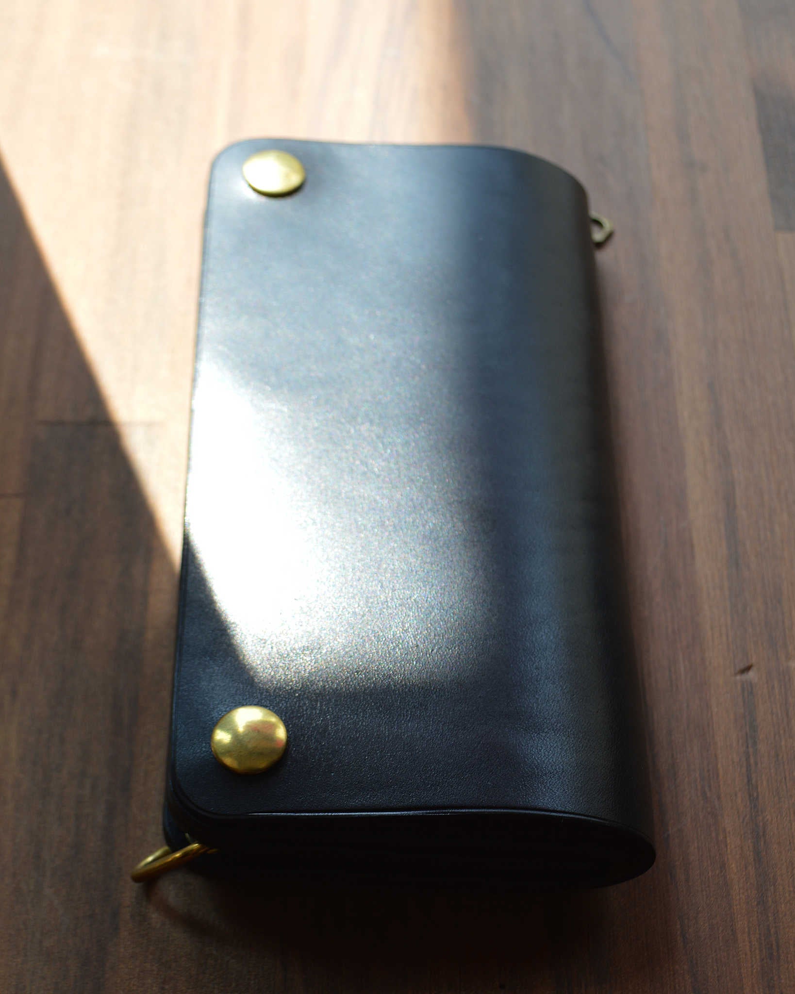 ITUAIS イトゥアイス / CAVARO TRUCKER WALLET カバーロトラッカーウォレット (MARYAM HORSE BUTT マリヤムホースバット BLACK ブラック)