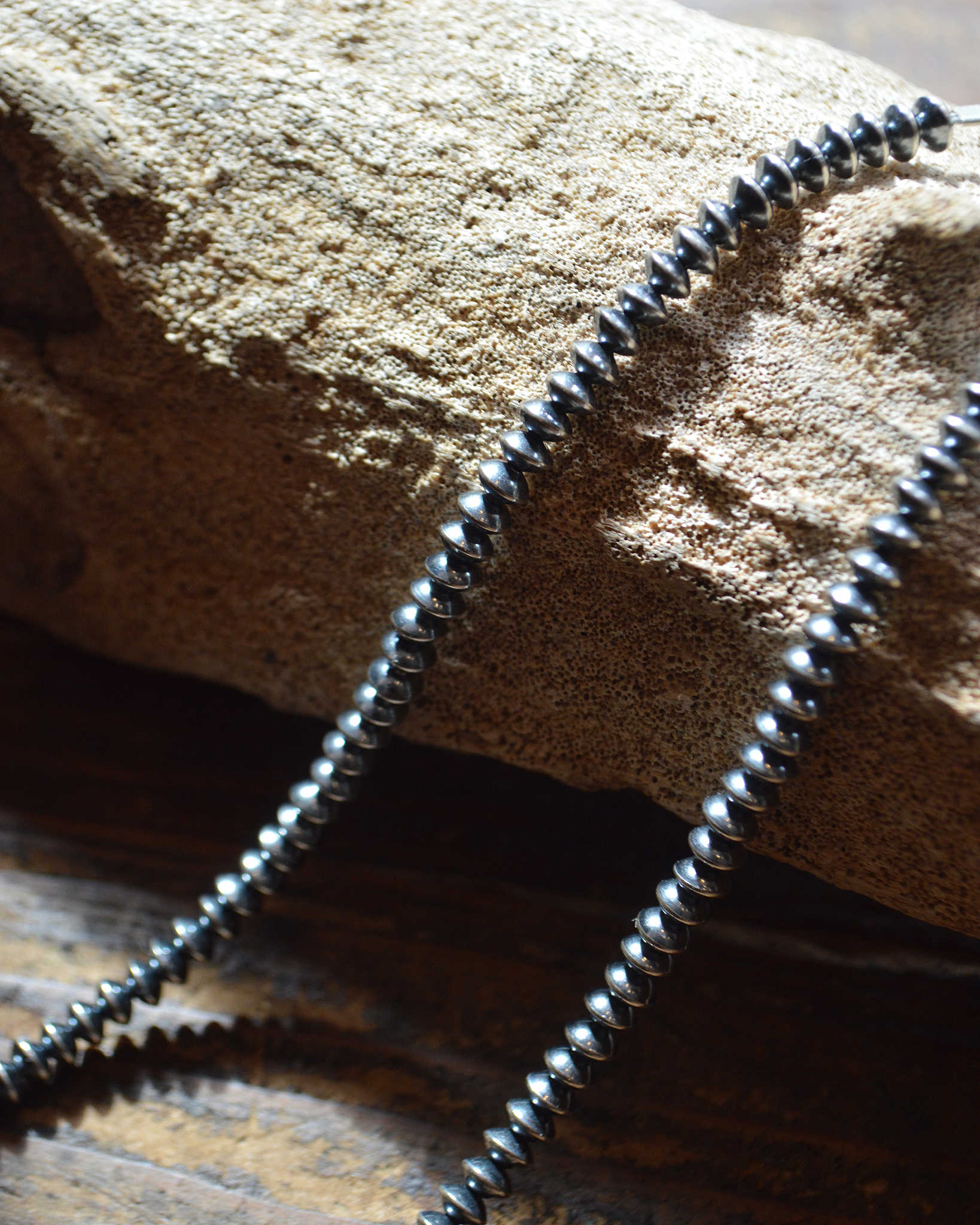 Indian jewelry インディアンジュエリー / Navajo Pearl Necklace ナバホパールネックレス UANGIE TOCHINI (5mm 50cm)