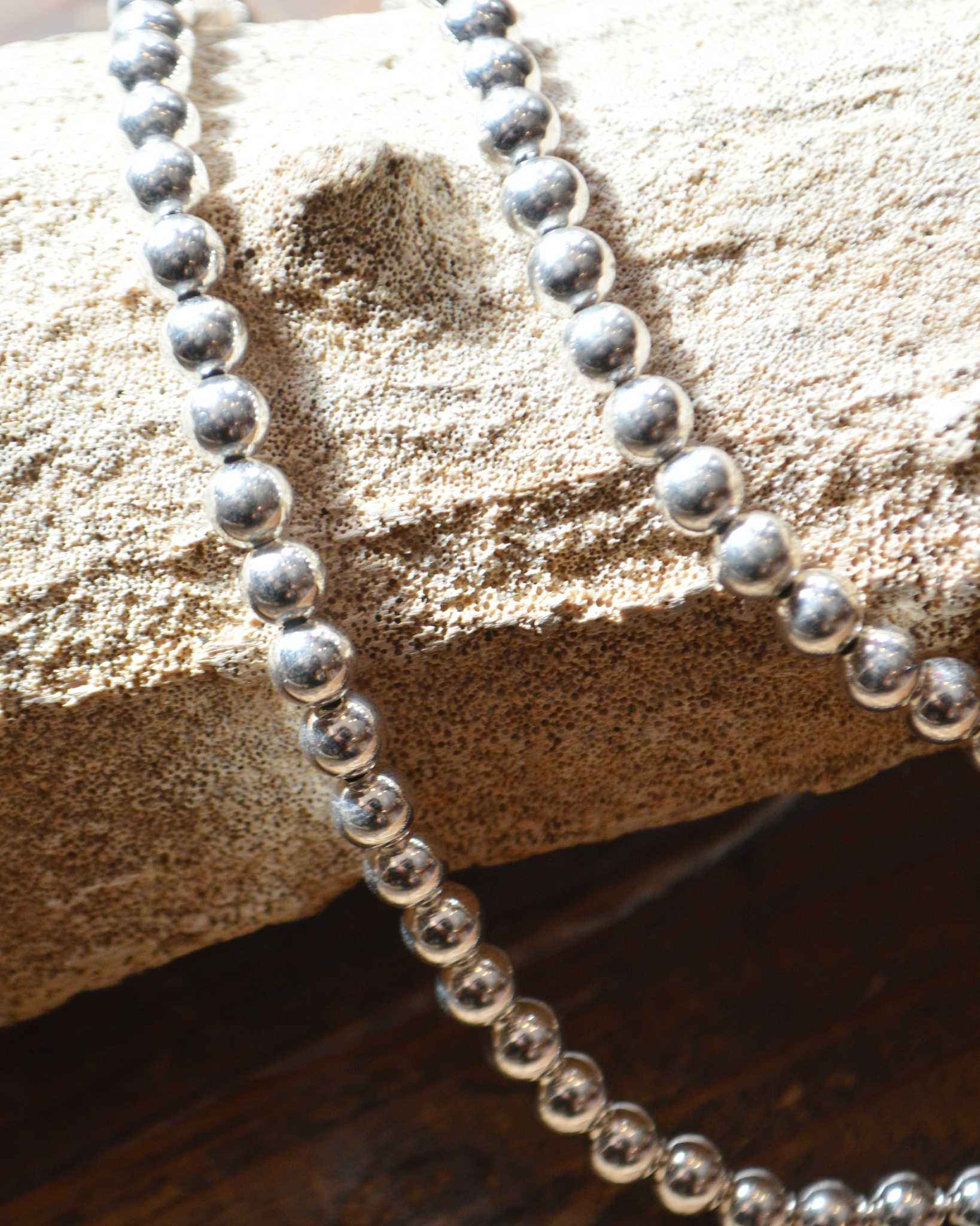 Indian jewelry インディアンジュエリー / Navajo Pearl Necklace ナバホパールネックレス TERESA BELONE (6mm 40cm)