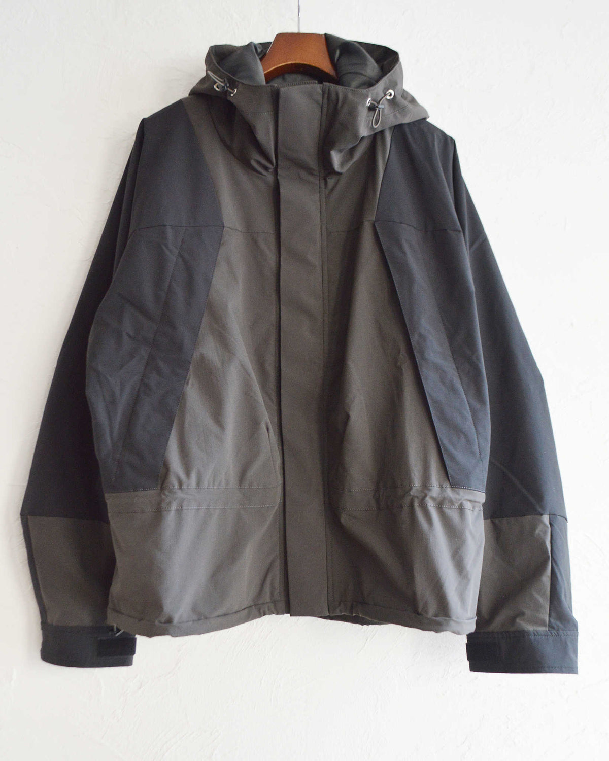 BASISBROEK バージスブルック MONTN CHARCOAL BLACK チャコールブラック