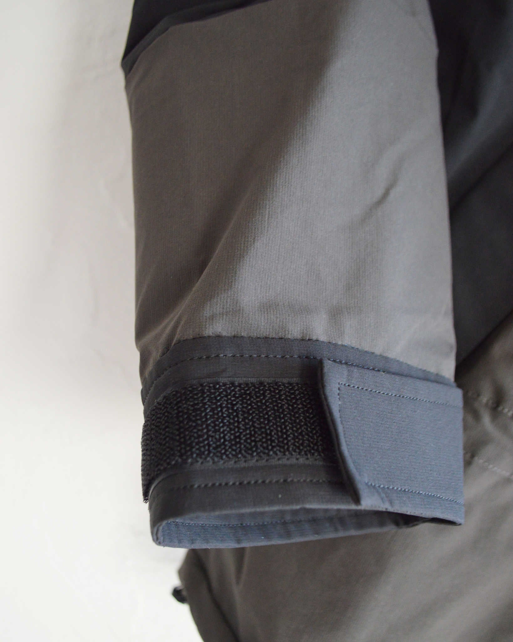 BASISBROEK バージスブルック / MONTN (CHARCOAL×BLACK チャコールブラック)