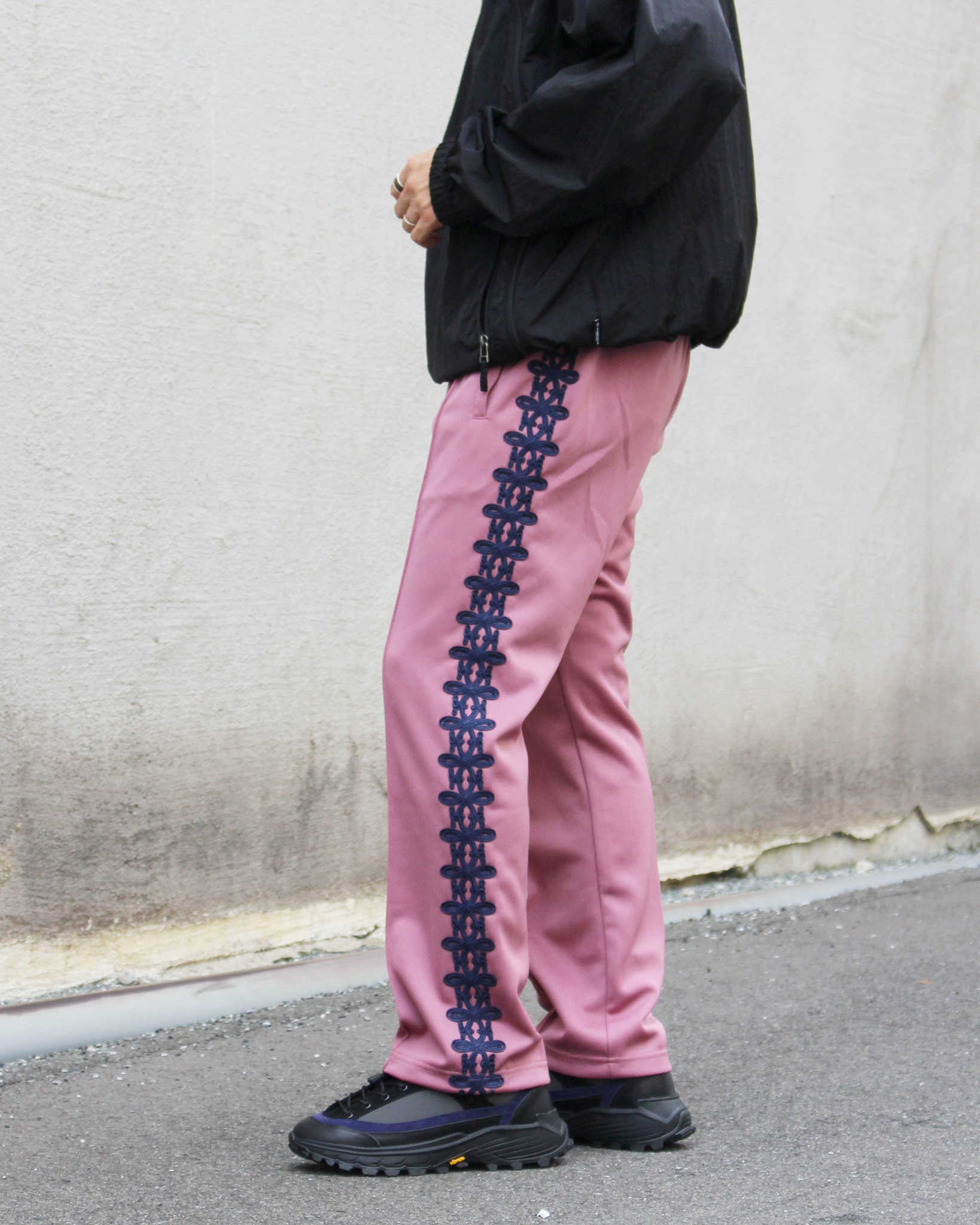 Nasngwam. ナスングワム / KINGSTON PANTS キングストンパンツ (SMOKE PINK スモークピンク)