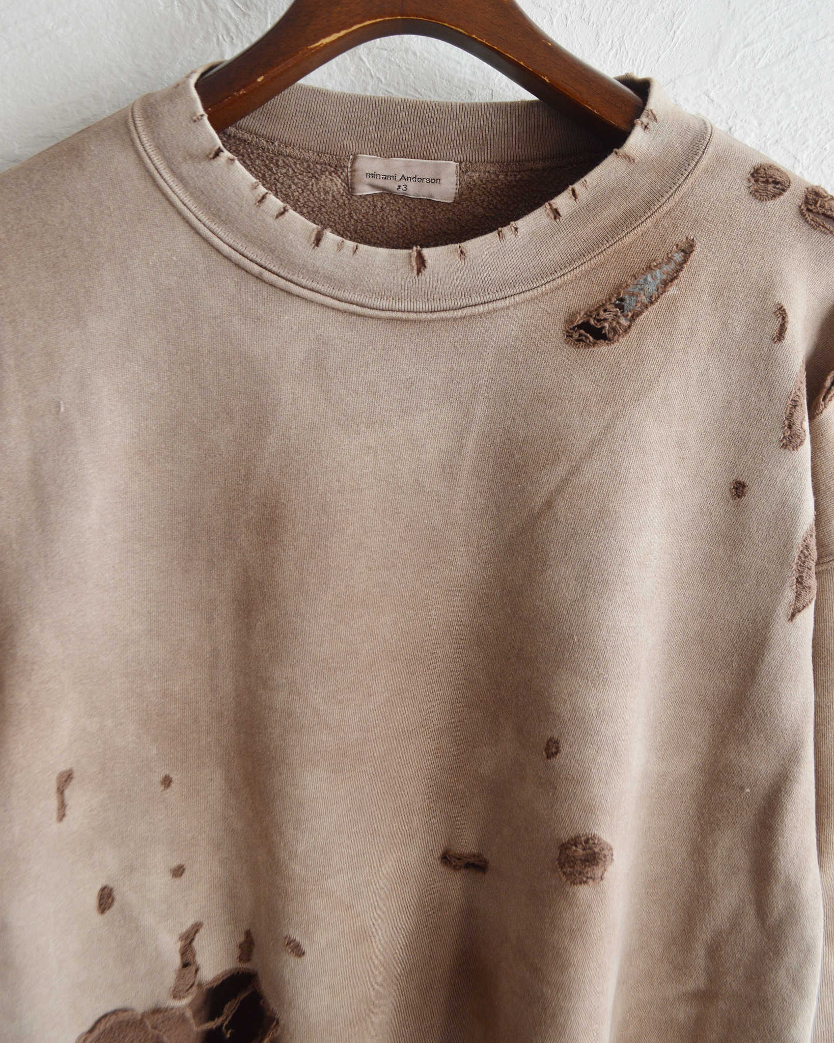 minami Anderson ミナミアンダーソン / Distressed Sweat Crewディストレストスウェットクルー (BROWN ブラウン)