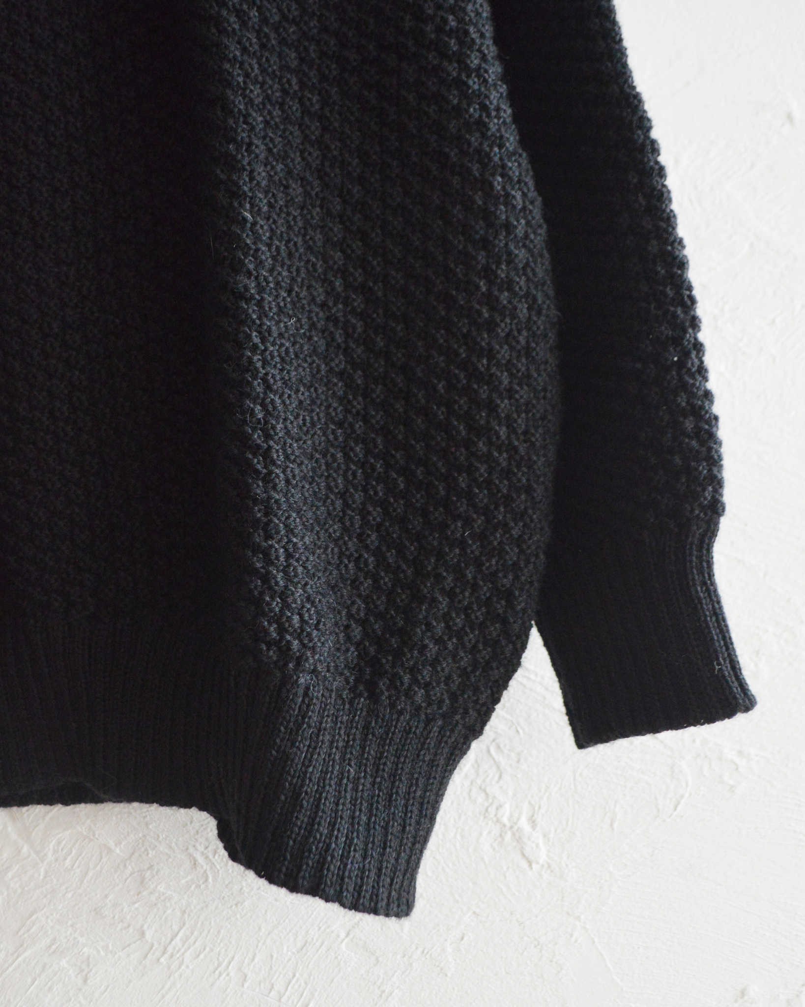 Kerry Woollen Mills ケリーウーレンミルズ / MOSS STITCH CREW NECK SWEATER RELAX モスステッチクルーネックセーター (JET BLACK ジェットブラック)