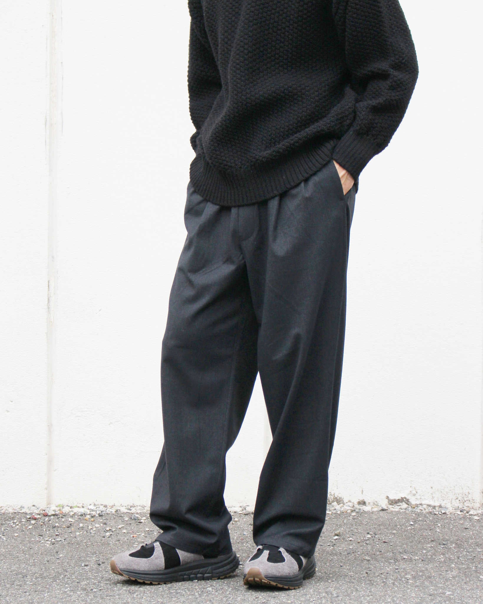LAMOND ラモンド / CASHMERE TOUCH STANDARD WIDE PANTS カシミアタッチスタンダードワイドパンツ (CHARCOAL チャコール)