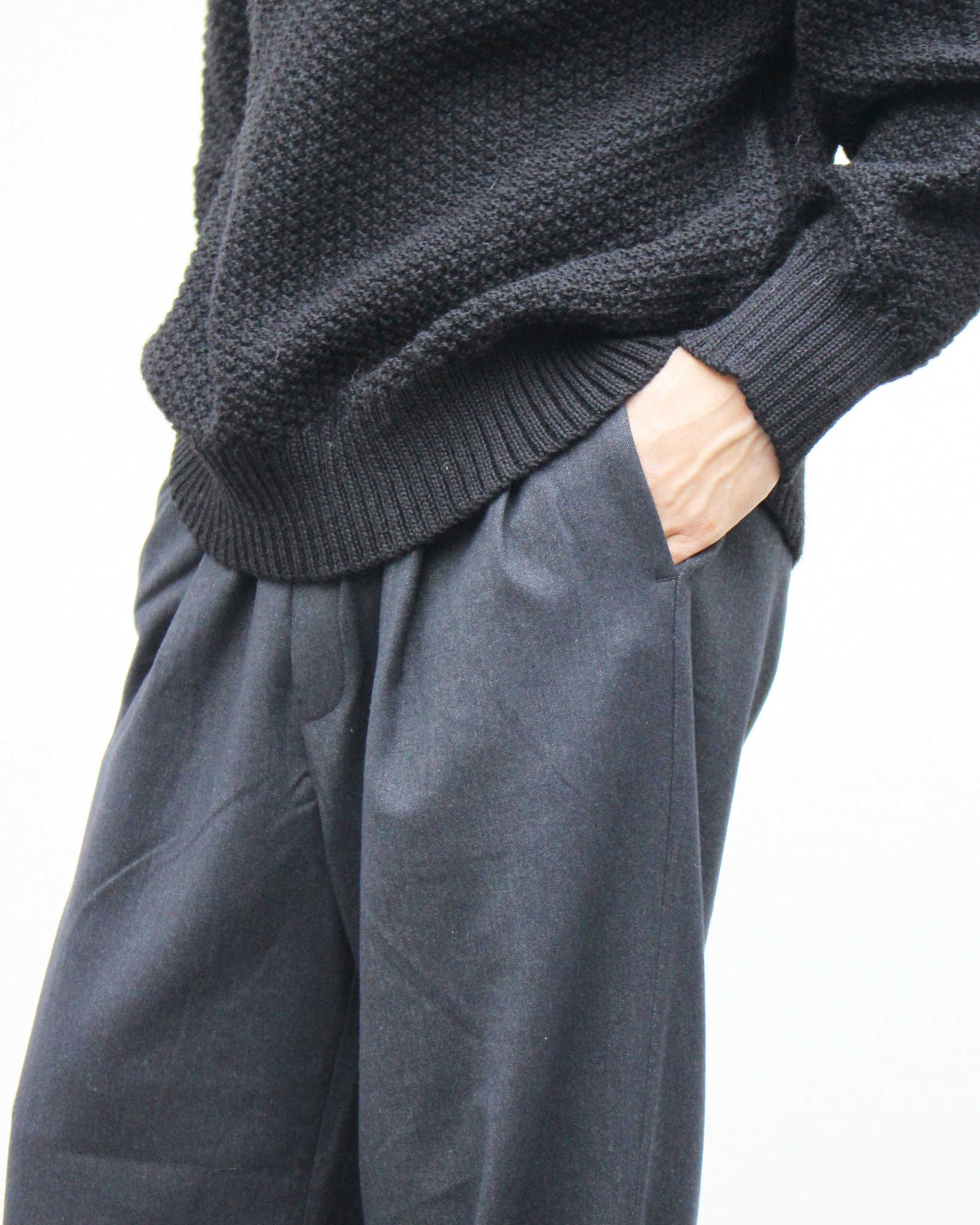 LAMOND ラモンド / CASHMERE TOUCH STANDARD WIDE PANTS カシミアタッチスタンダードワイドパンツ (CHARCOAL チャコール)