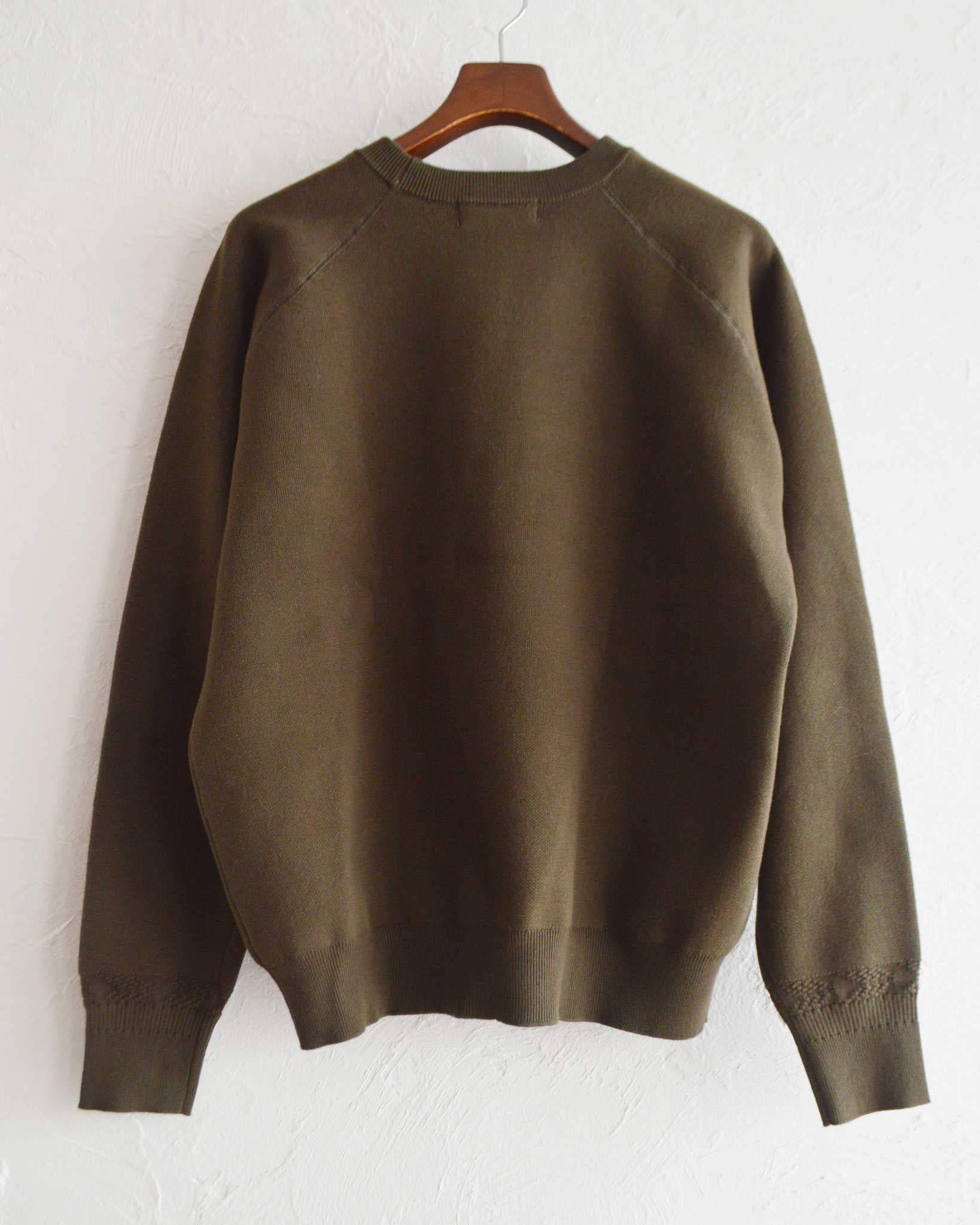 Nasngwam. ナスングワム / ACTUALLY CREW アクチュアリークルー (DARK OLIVE ダークオリーブ)