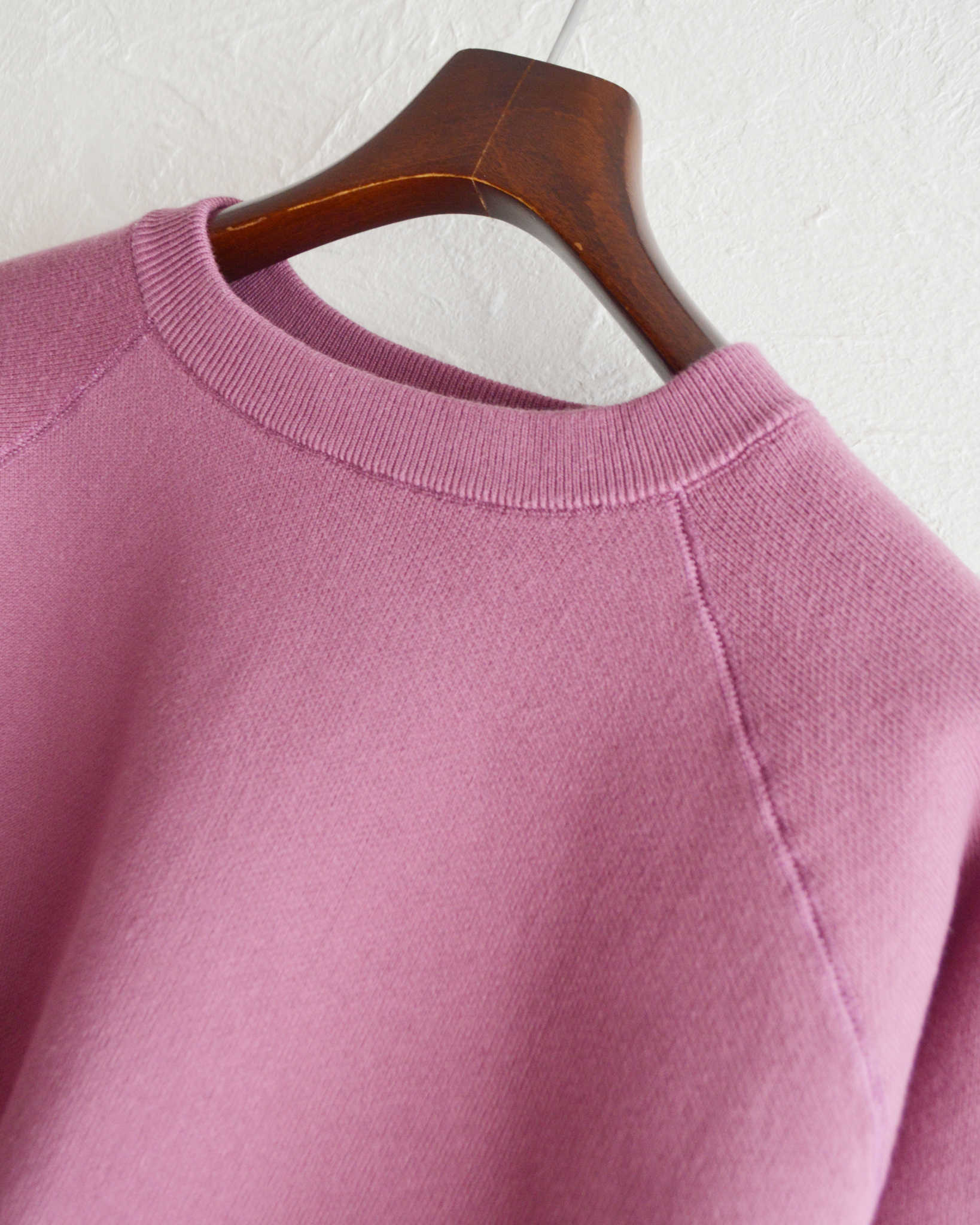 Nasngwam. ナスングワム / ACTUALLY CREW アクチュアリークルー (SMOKE PINK スモークピンク)