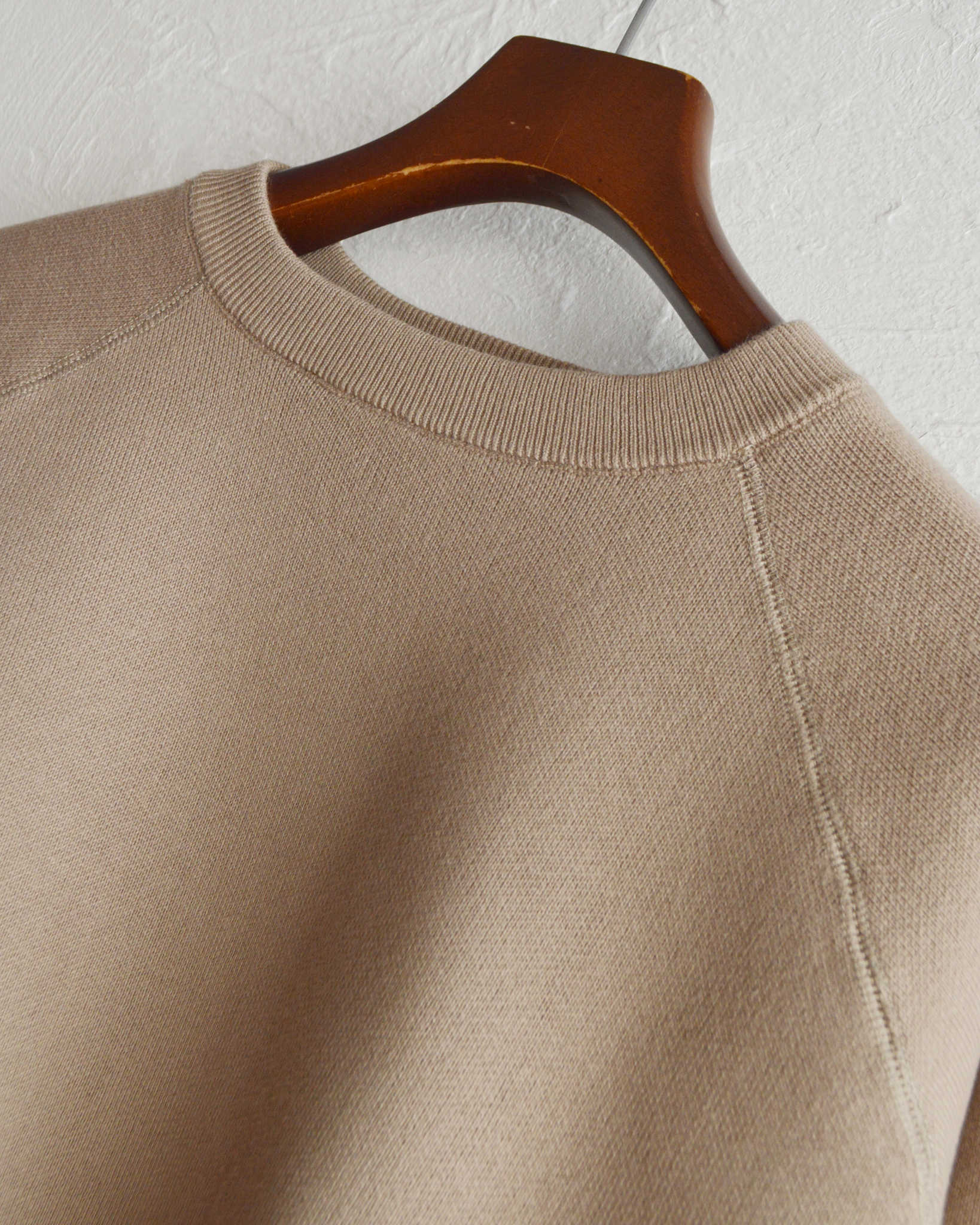 Nasngwam. ナスングワム / ACTUALLY CREW アクチュアリークルー (GRAGE グレージュ)