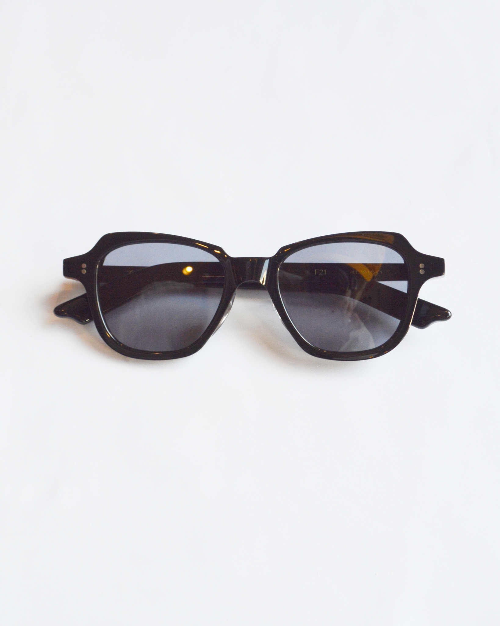 few フュー / F21 エフトゥエンティーワン (black ブラック)