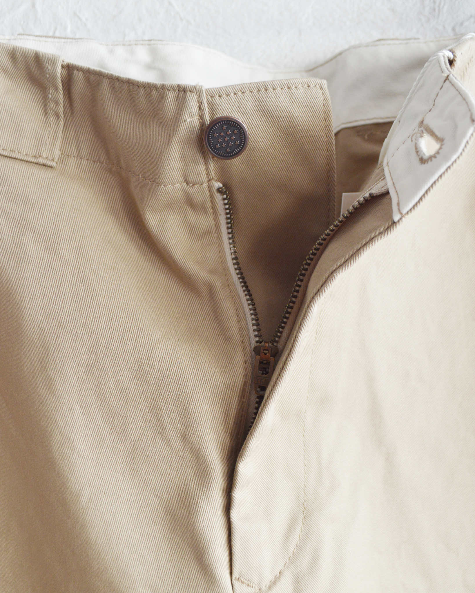 Nasngwam. ナスングワム / BRIGHT CHINO ブライトチノ (BEIGE ベージュ)