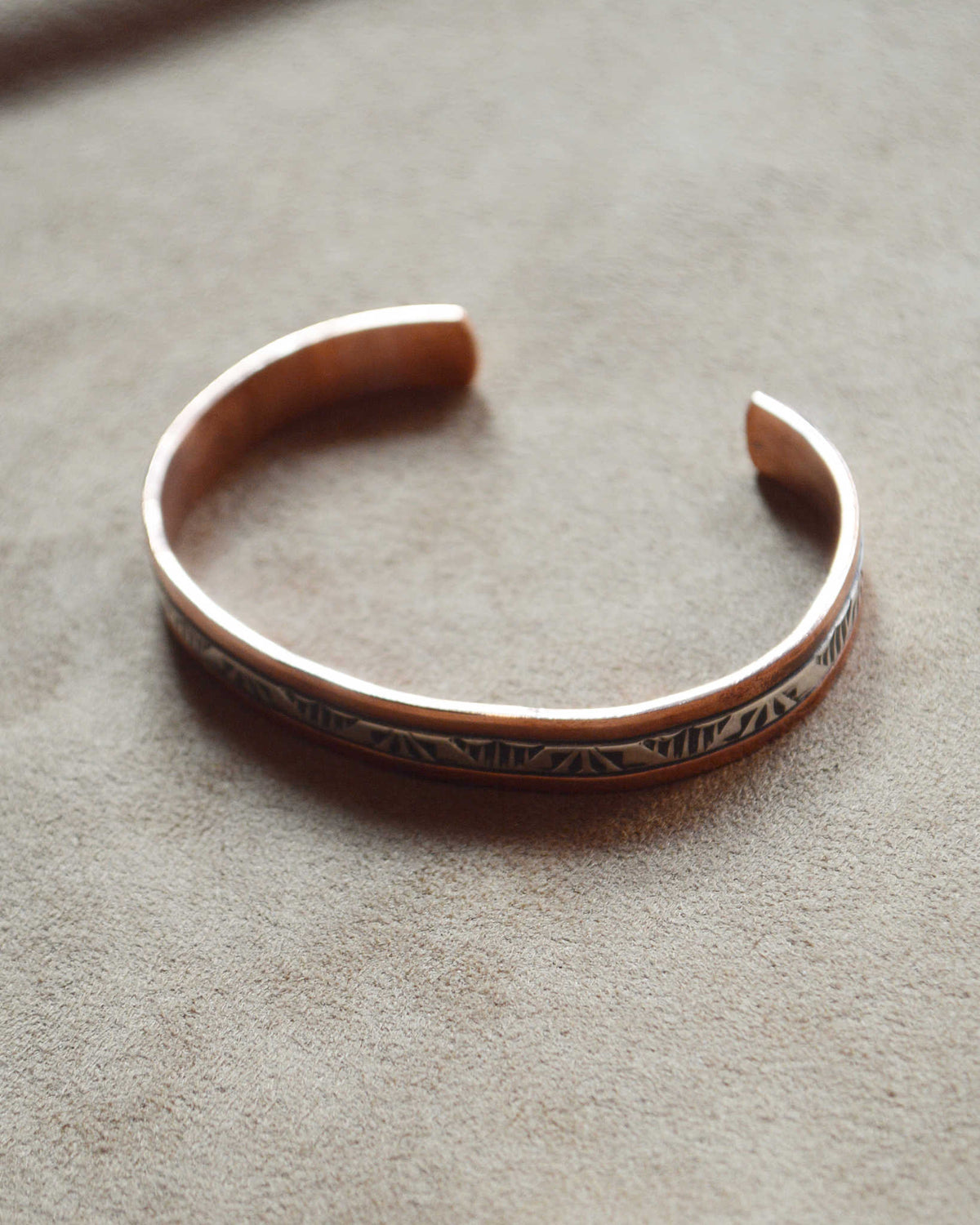 Indian jewelry インディアンジュエリー / Navajo BANGLE ナバホ 