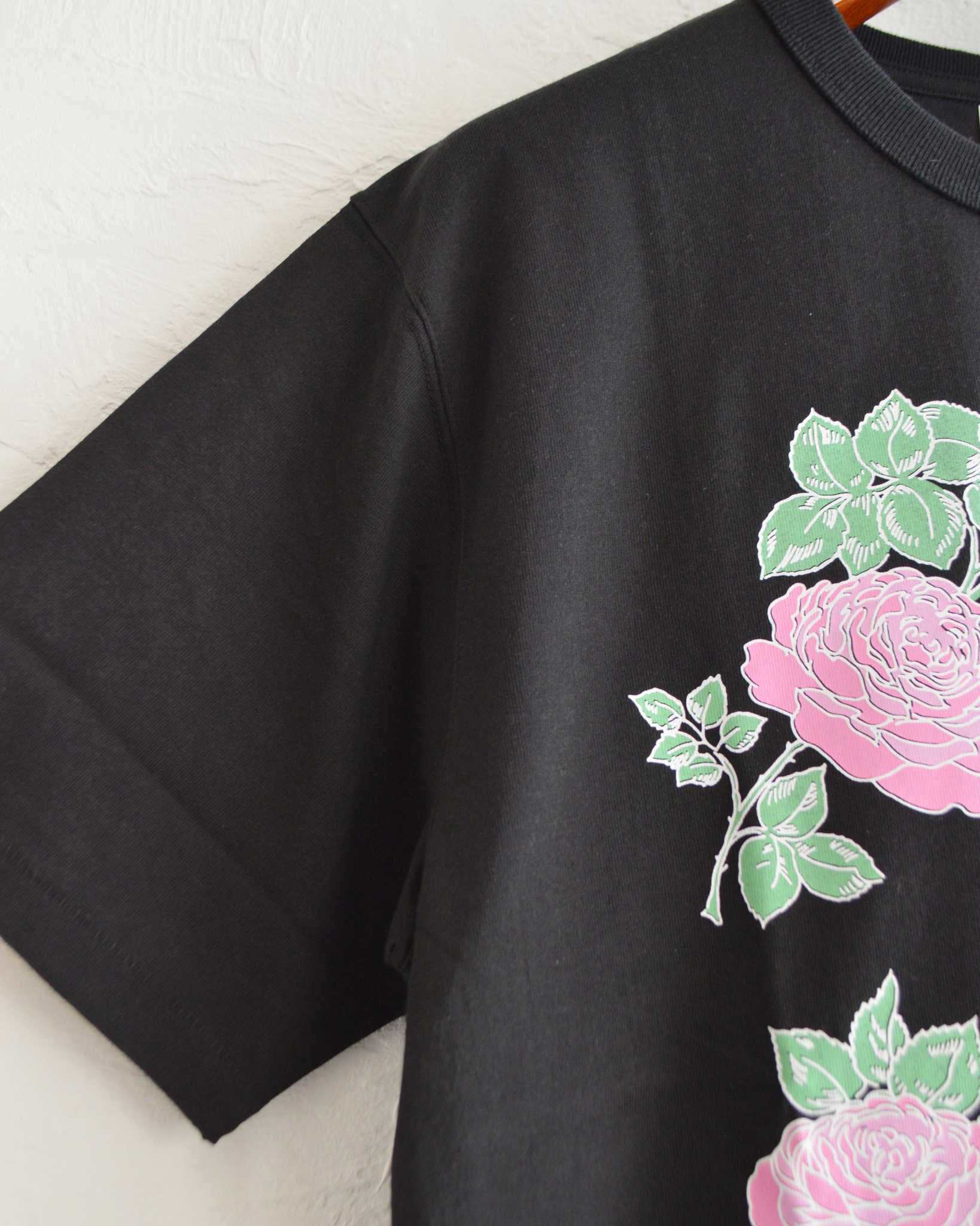 HAVE A GRATEFUL DAY ハブアグレイトフルデイ / T-SHIRT -SO MANY ROSES ティーシャツソーメニーローズ (BLACK/PURPLE ブラックパープル)