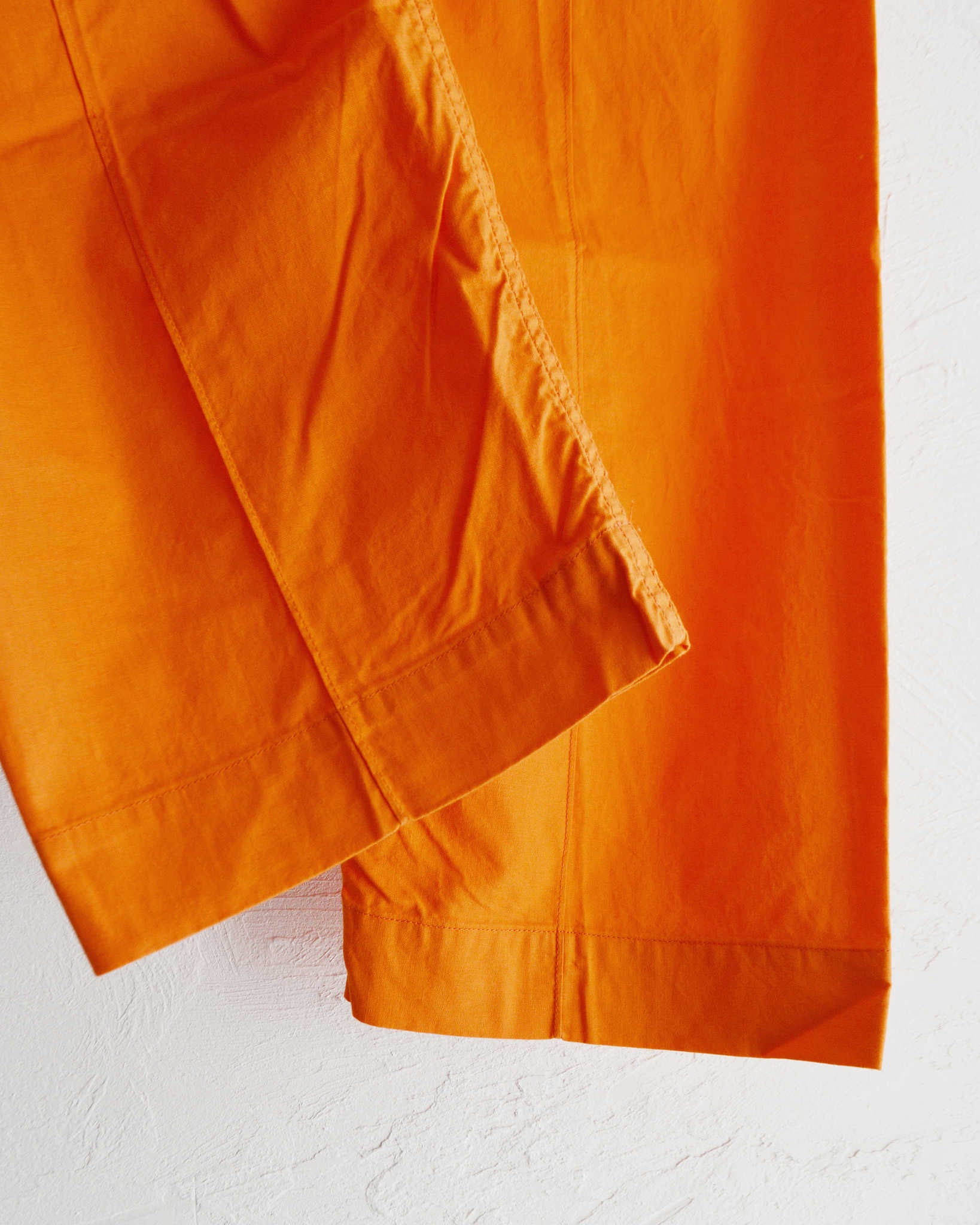 NECESSARY or UNNECESSARY ネセサリーオアアンネセサリー N.O.UN ナウン / PIN TUCK PANTS ピンタックパンツ (ORANGE オレンジ)