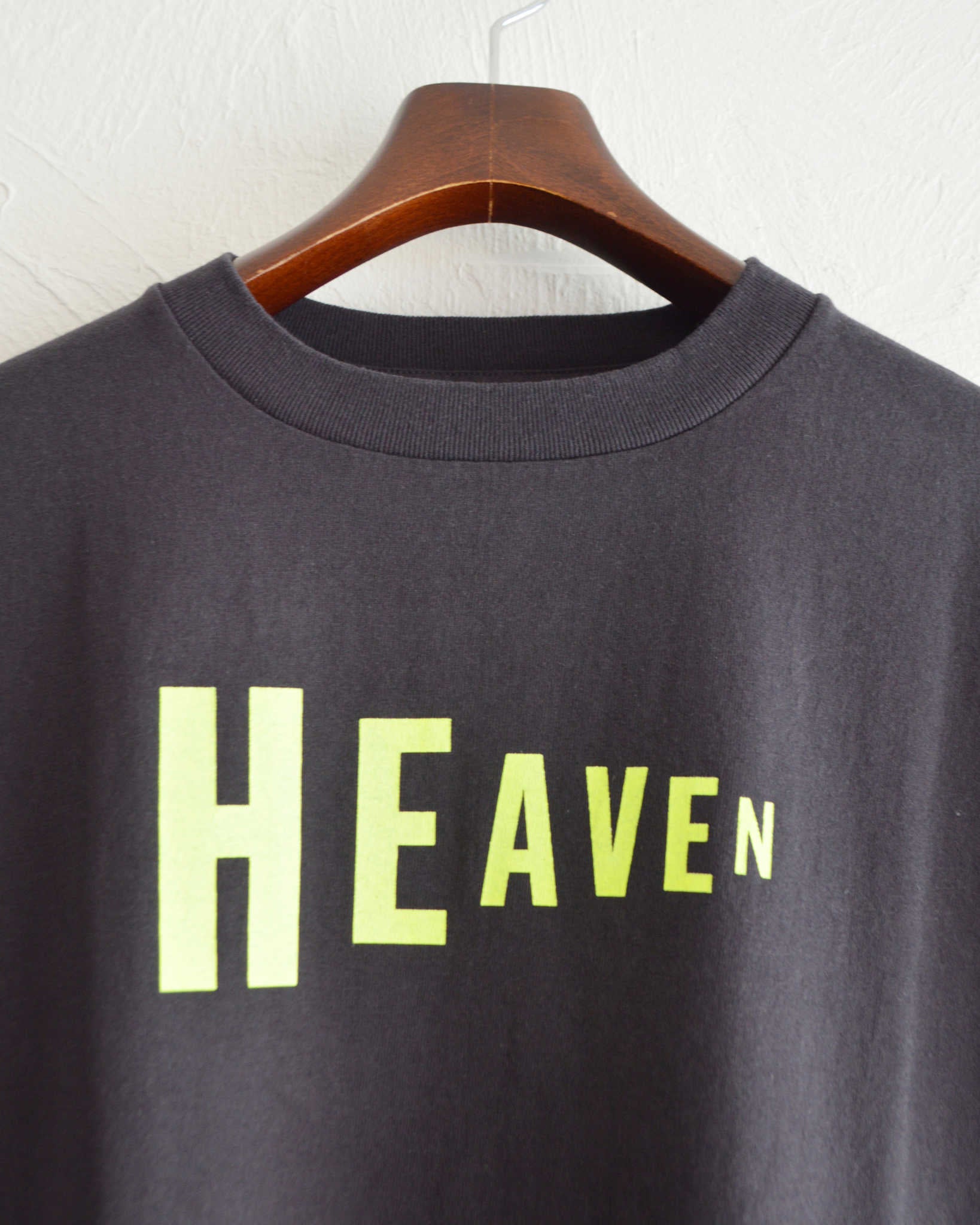 NECESSARY or UNNECESSARY ネセサリーオアアンネセサリー N.O.UN ナウン / HEAVEN Tee ヘブンティー (BLACK ブラック)