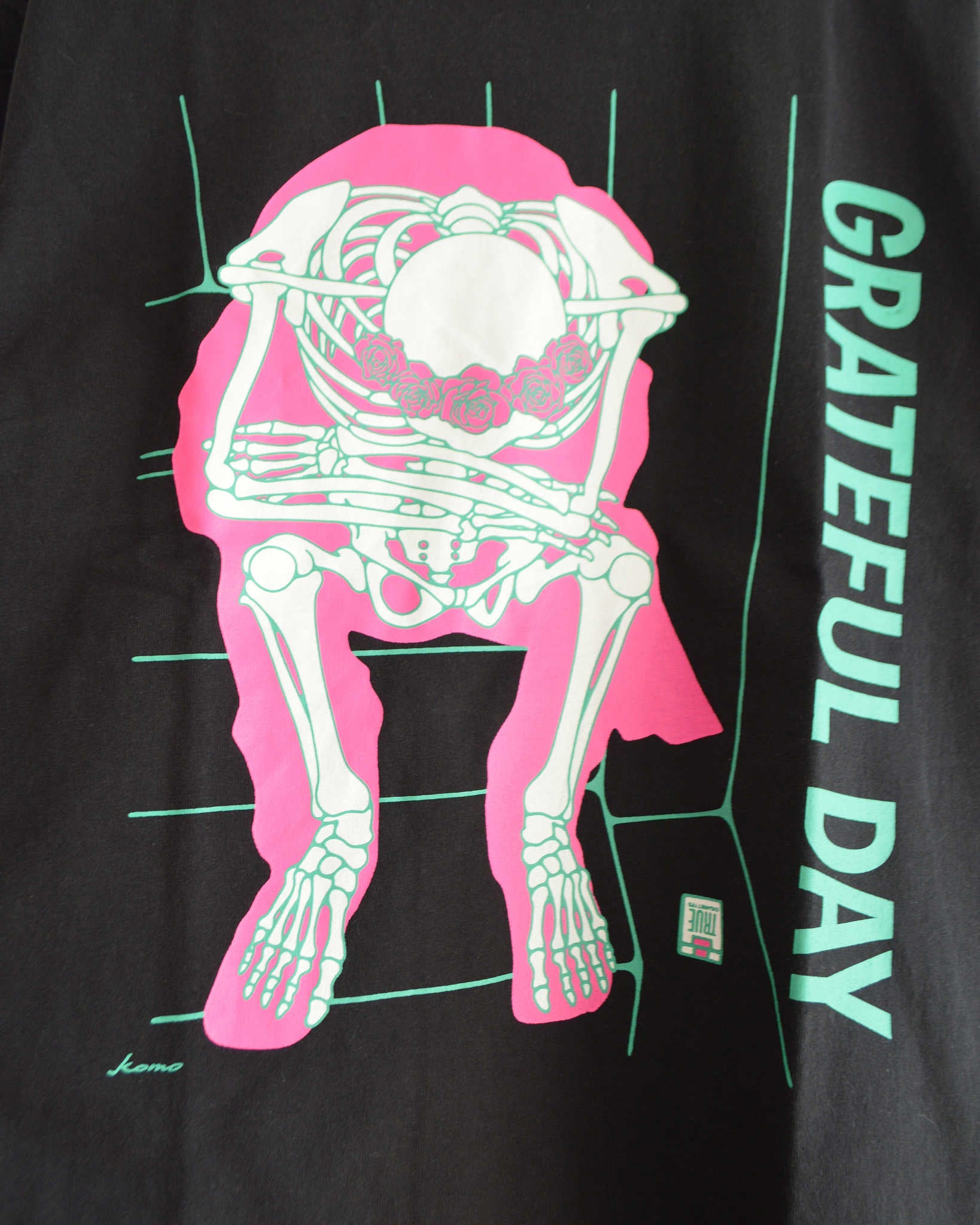 HAVE A GRATEFUL DAY ハブアグレイトフルデイ / T-SHIRT -TRUE ティーシャツトゥルー (BLACK ブラック)