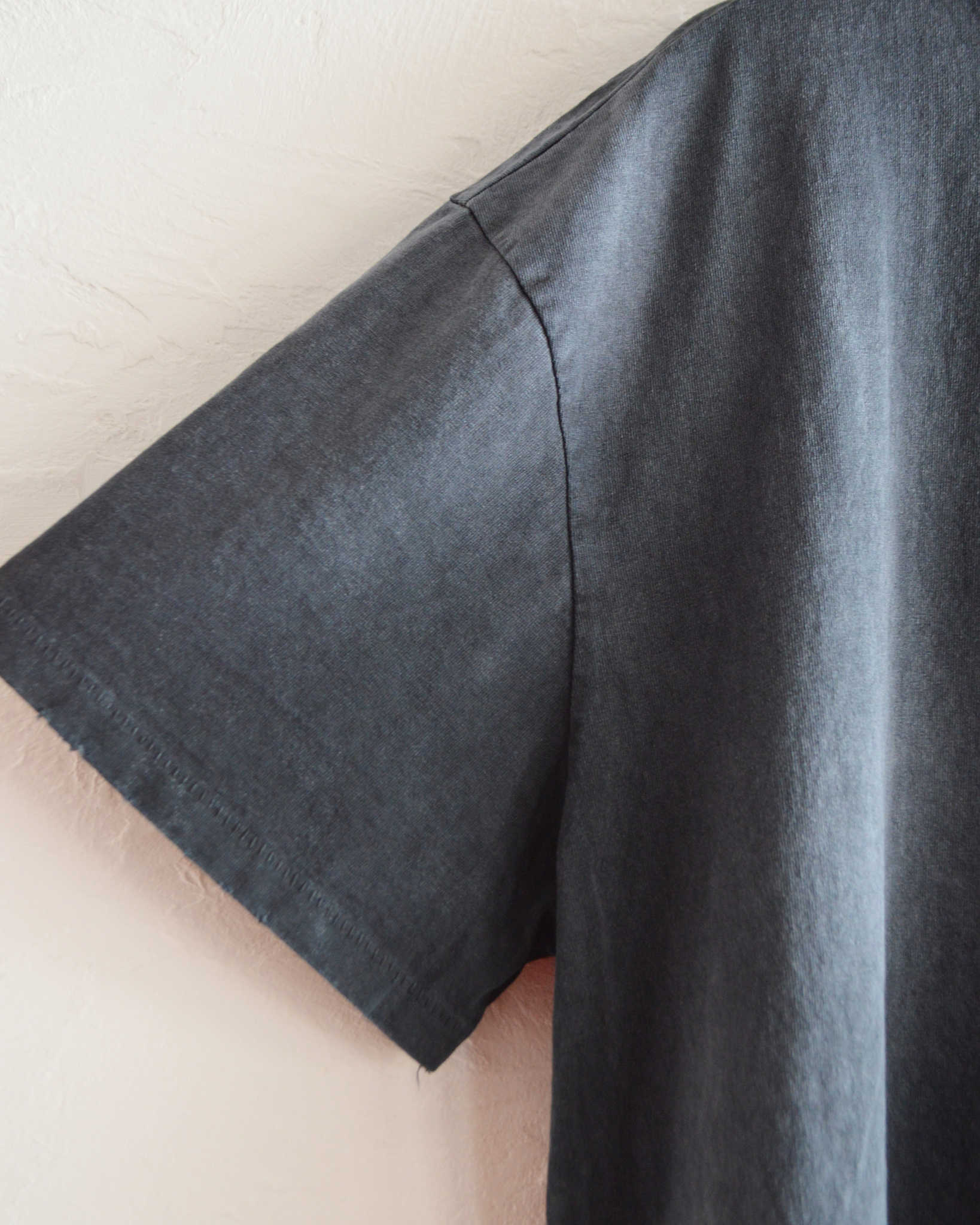 MOOJIMOOJI ムージームージー / OVERSIZE CROP T-SHIRTS AGED オーバーサイズドクロップティーシャツエイジド (BLACK ブラック)