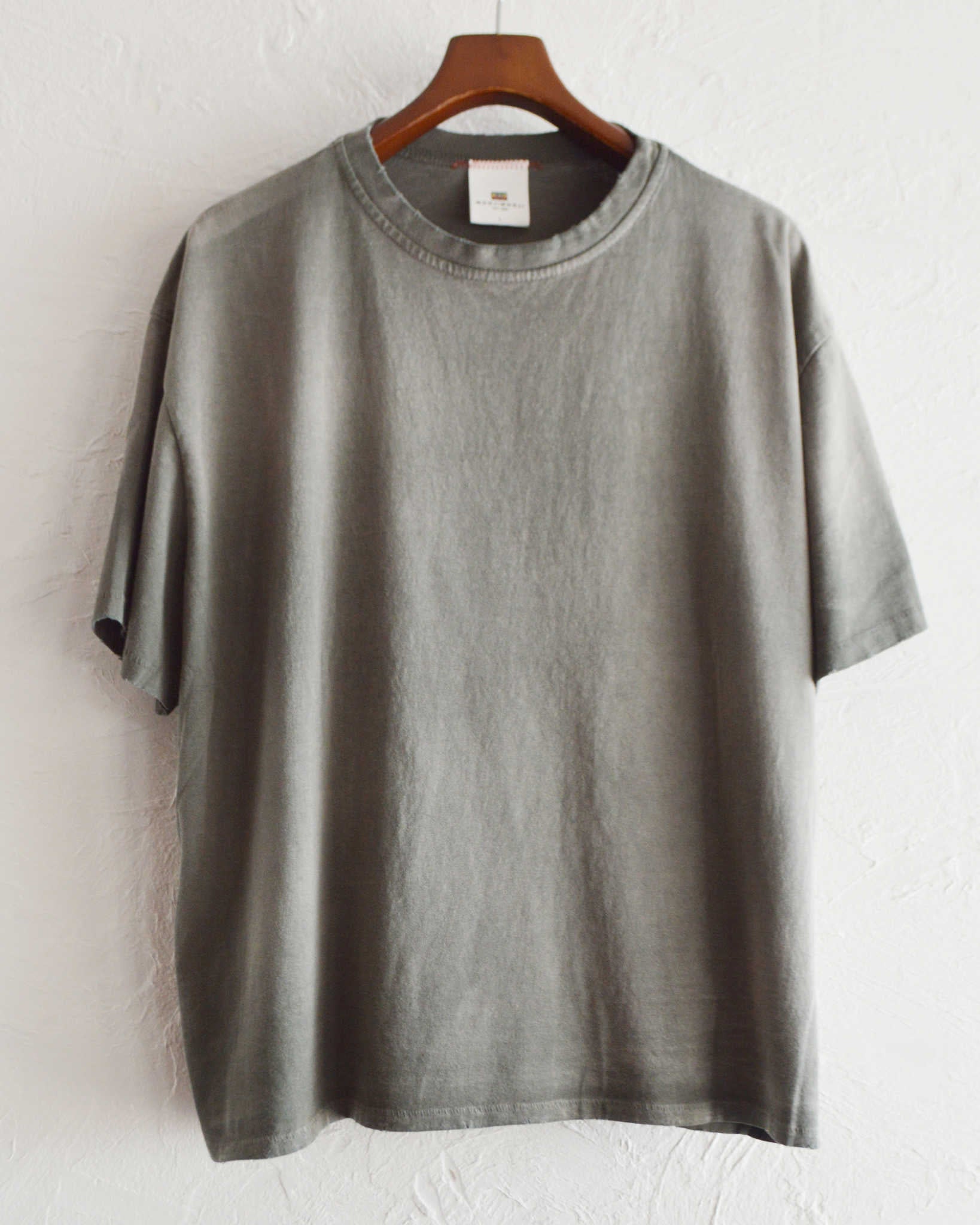 MOOJIMOOJI ムージームージー / OVERSIZE CROP T-SHIRTS AGED オーバーサイズドクロップティーシャツエイジド (OLIVE GREEN オリーブグリーン)