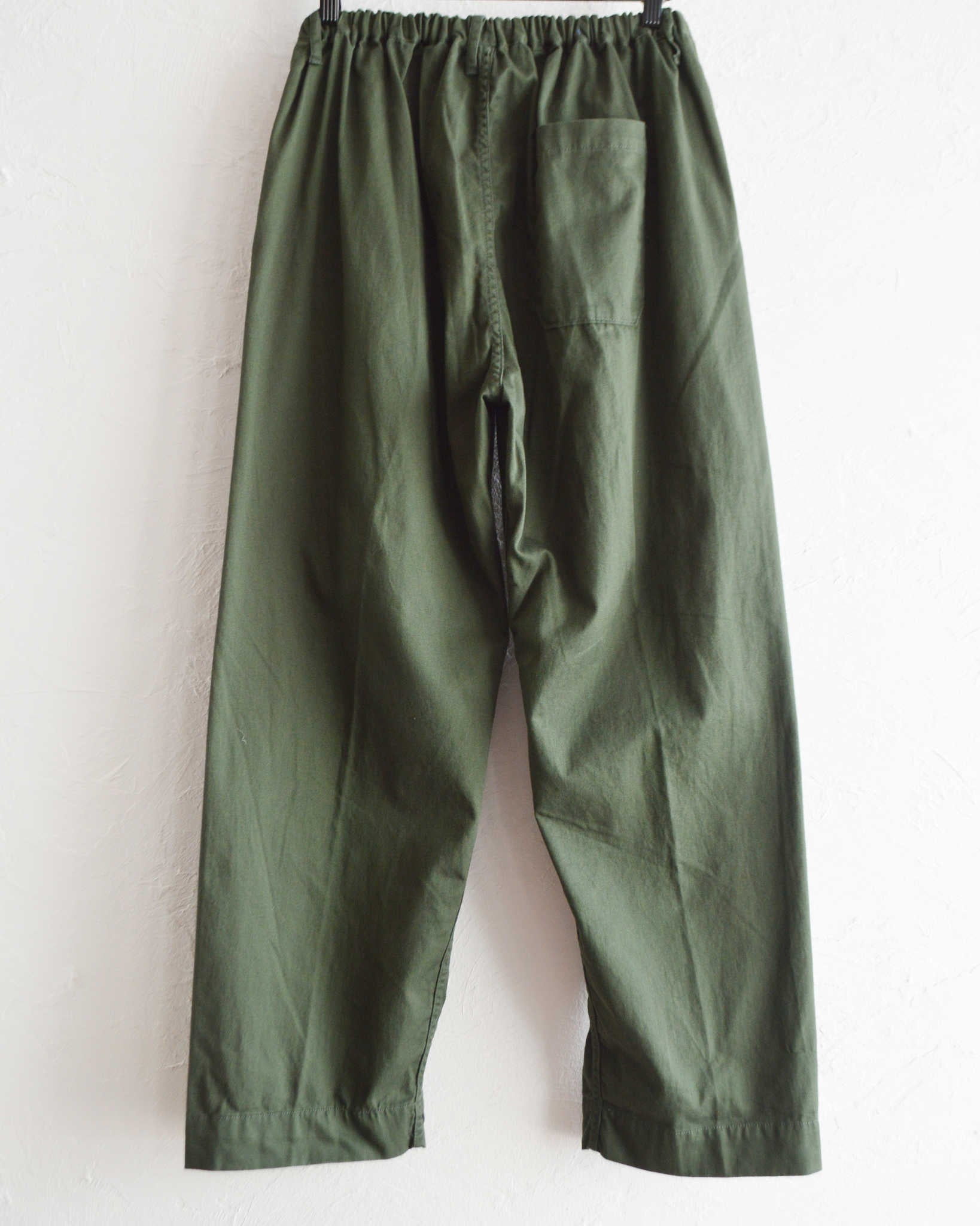 NECESSARY or UNNECESSARY ネセサリーオアアンネセサリー N.O.UN ナウン / PIN TUCK PANTS ピンタックパンツ (FOREST フォレスト)