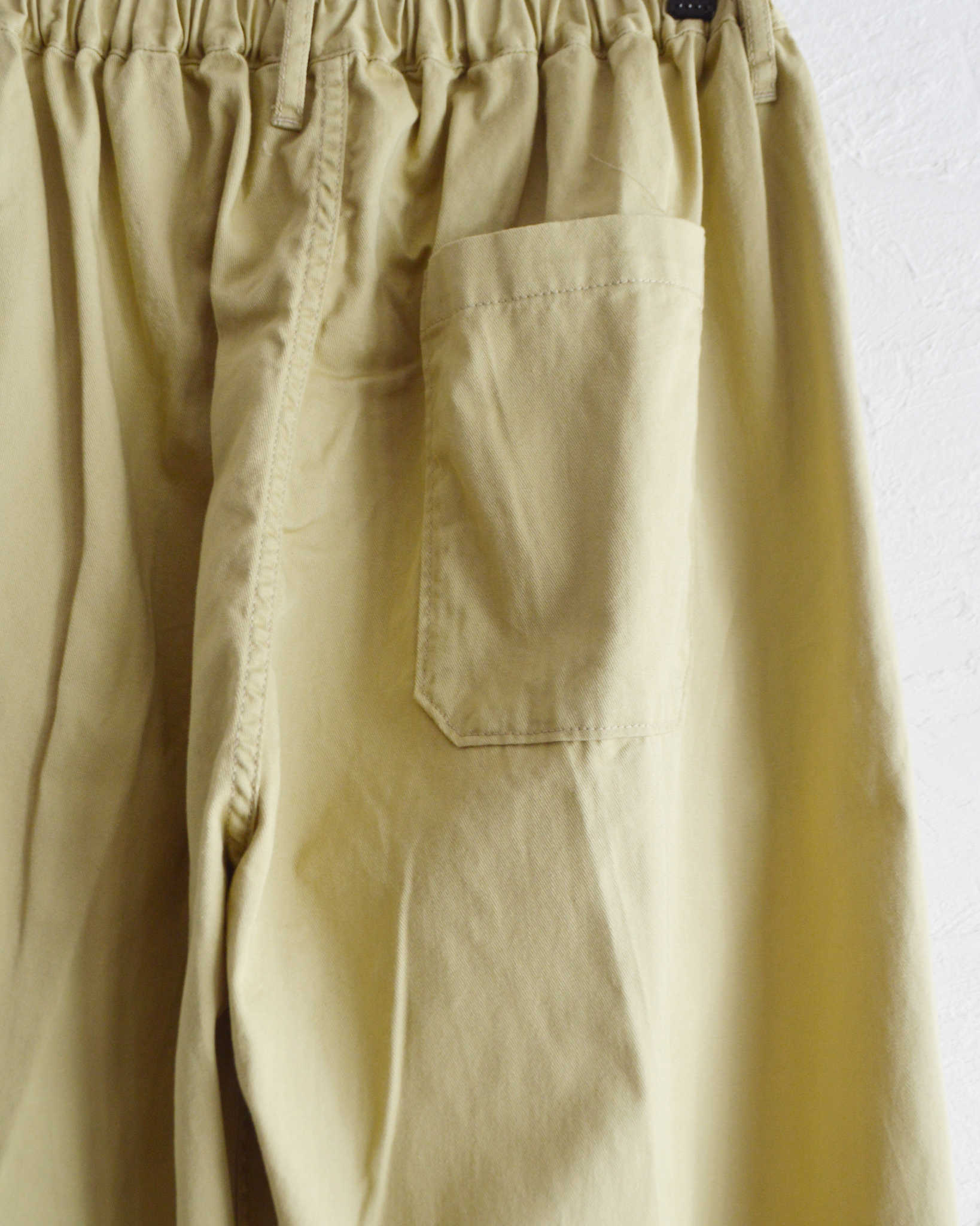 NECESSARY or UNNECESSARY ネセサリーオアアンネセサリー N.O.UN ナウン / PIN TUCK PANTS ピンタックパンツ (BEIGE ベージュ)