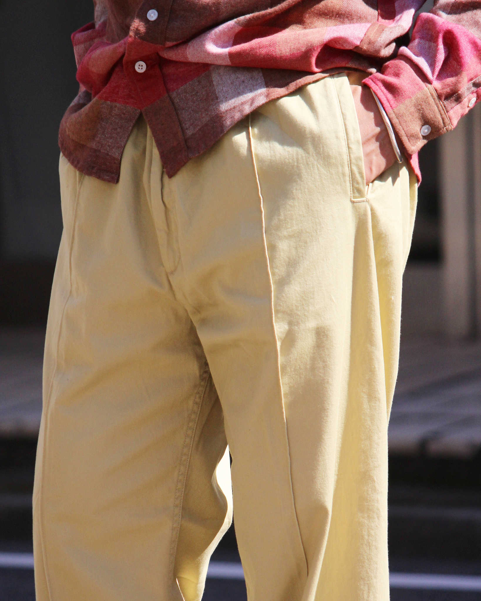 NECESSARY or UNNECESSARY ネセサリーオアアンネセサリー N.O.UN ナウン / PIN TUCK PANTS ピンタックパンツ (BEIGE ベージュ)