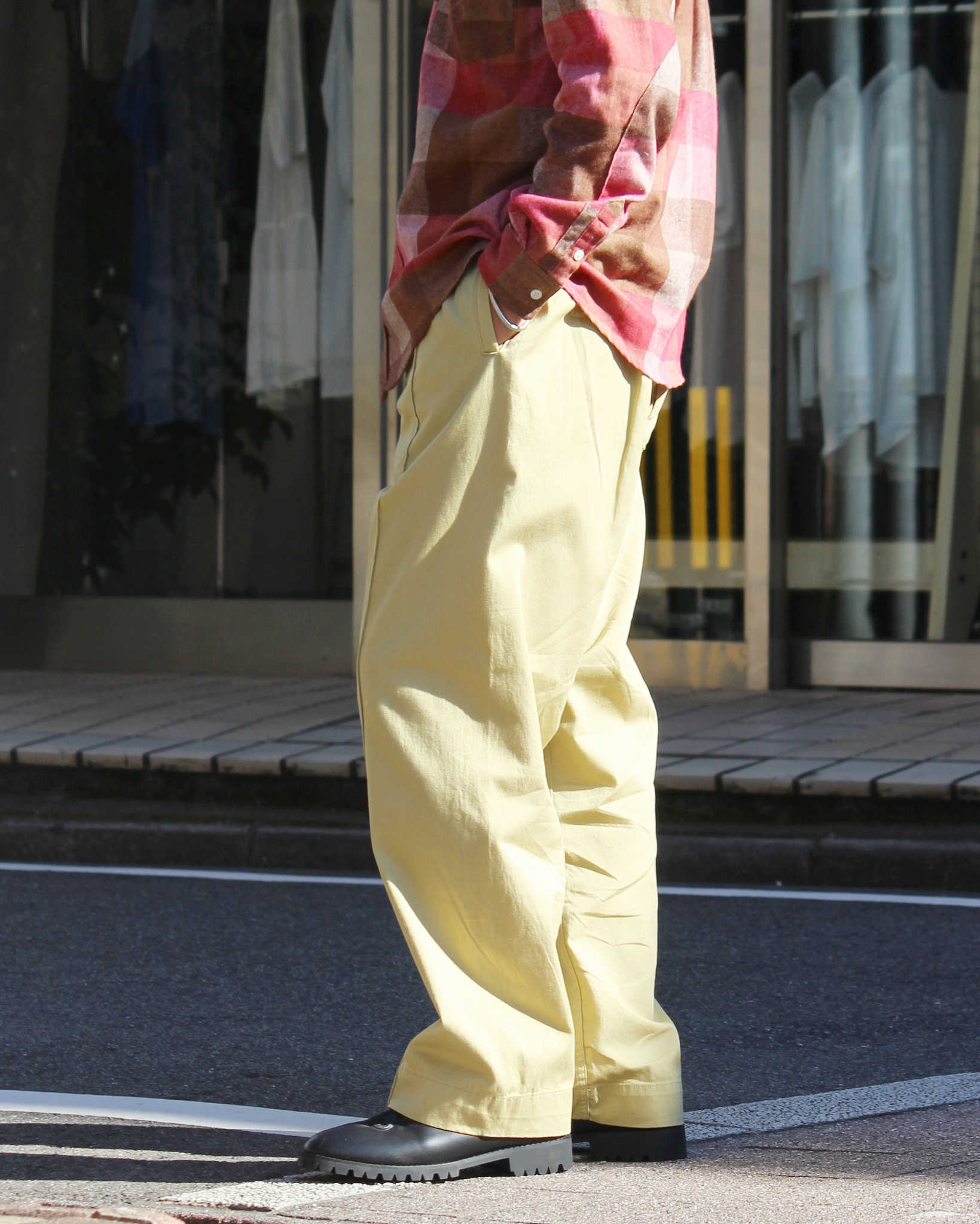 NECESSARY or UNNECESSARY ネセサリーオアアンネセサリー N.O.UN ナウン / PIN TUCK PANTS ピンタックパンツ (BEIGE ベージュ)