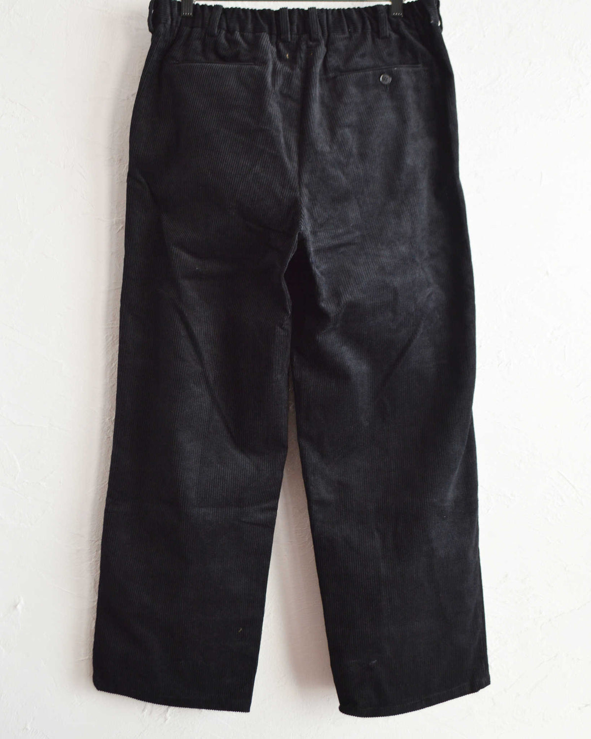 LAMOND ラモンド / CORDUROY STANDARD WIDE PANTS コーデュロイスタンダードワイドパンツ (BLACK ブラック)