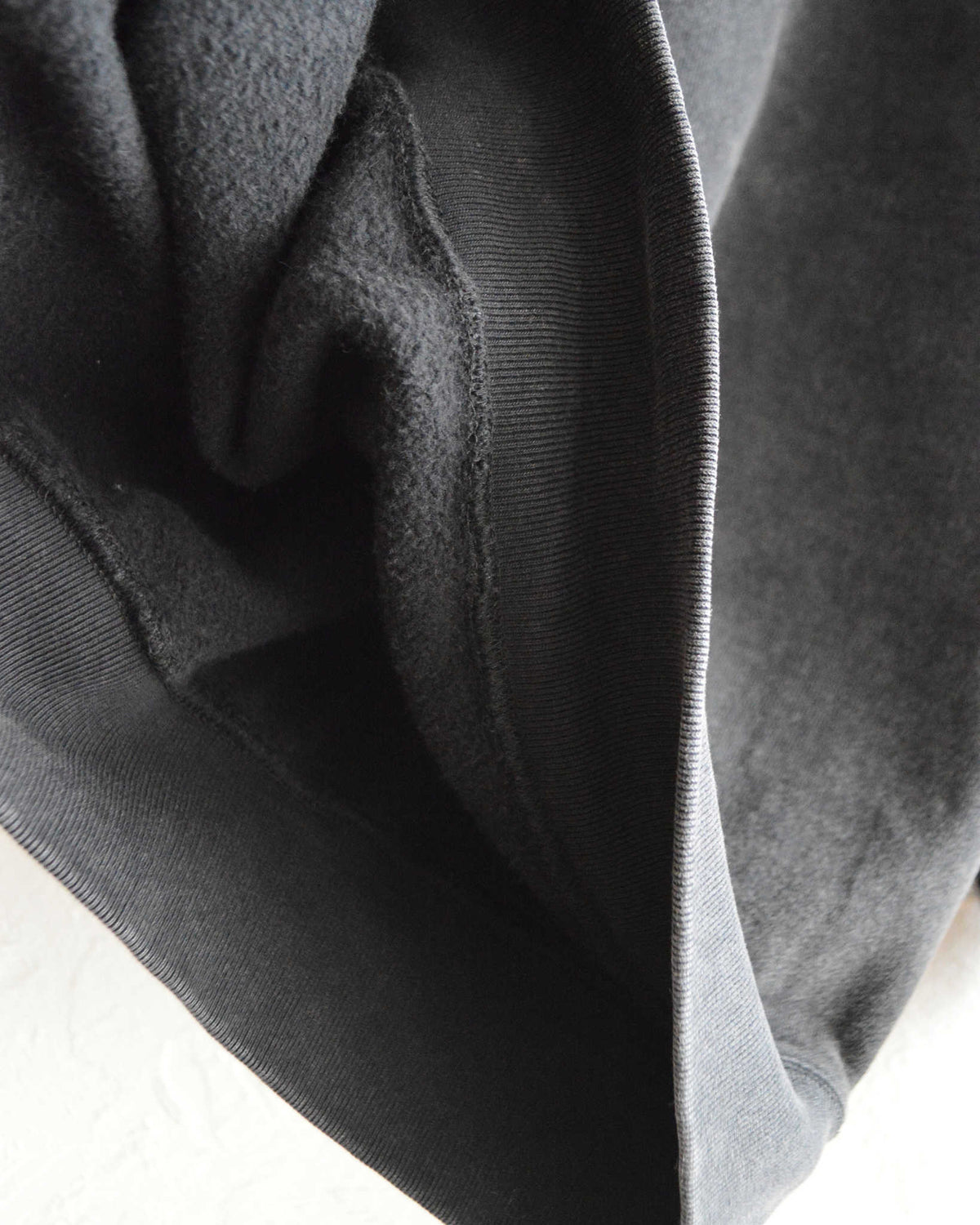 HAVE A GRATEFUL DAY ハブアグレイトフルデイ / SWEATSHIRT -DARK HOLLOW スウェットシャツ ダークハロー (VINTAGE BLACK ヴィンテージブラック)
